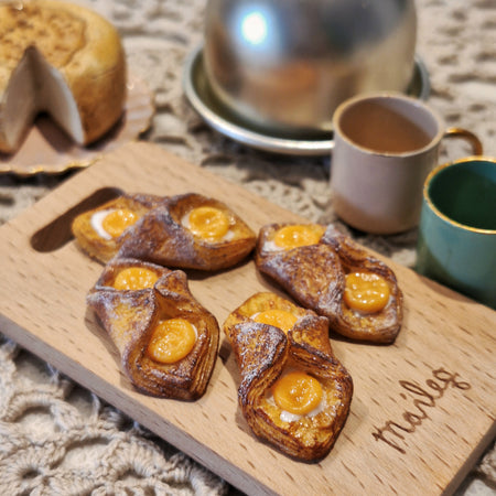 Single Apricot Danish