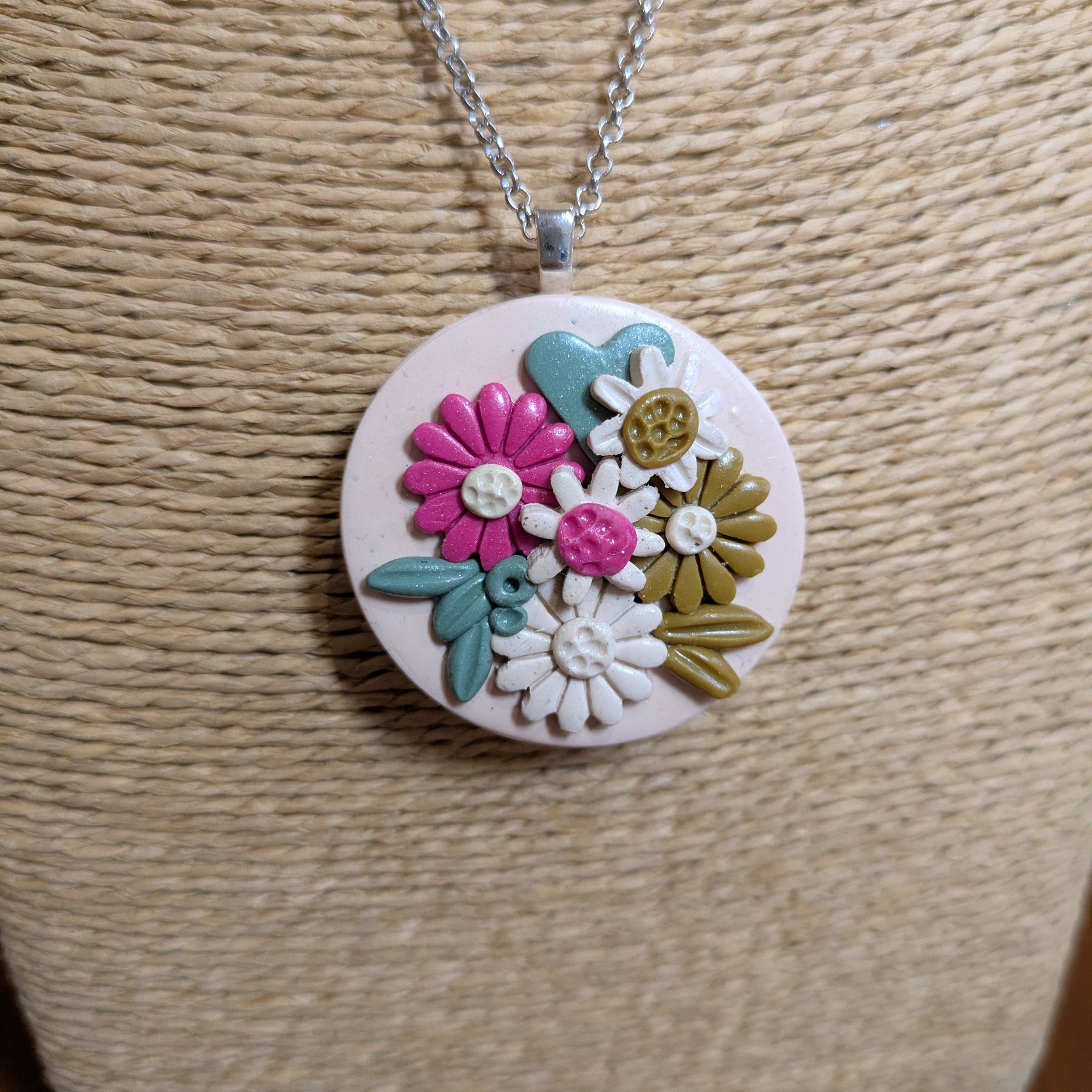 Flower Pendant - Pink/Olive