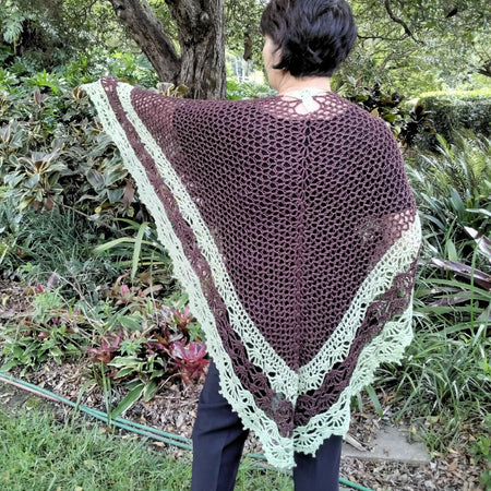 Shawl - the Piha crochet in wool/silk Chestnut and Green