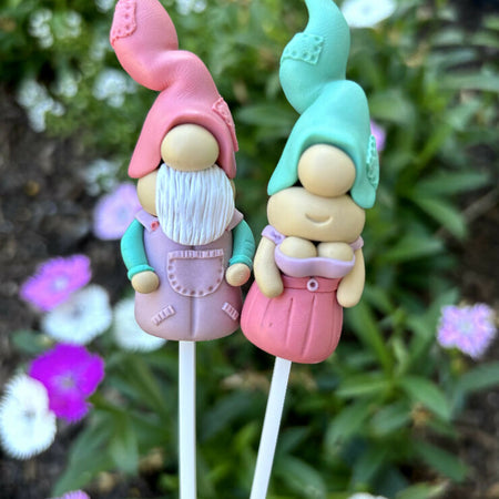 Tiny Gnomes pair