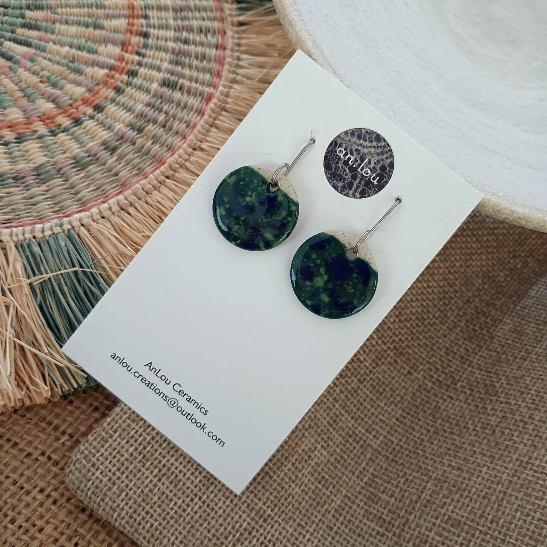Medium Blue-Green Flecked Drops