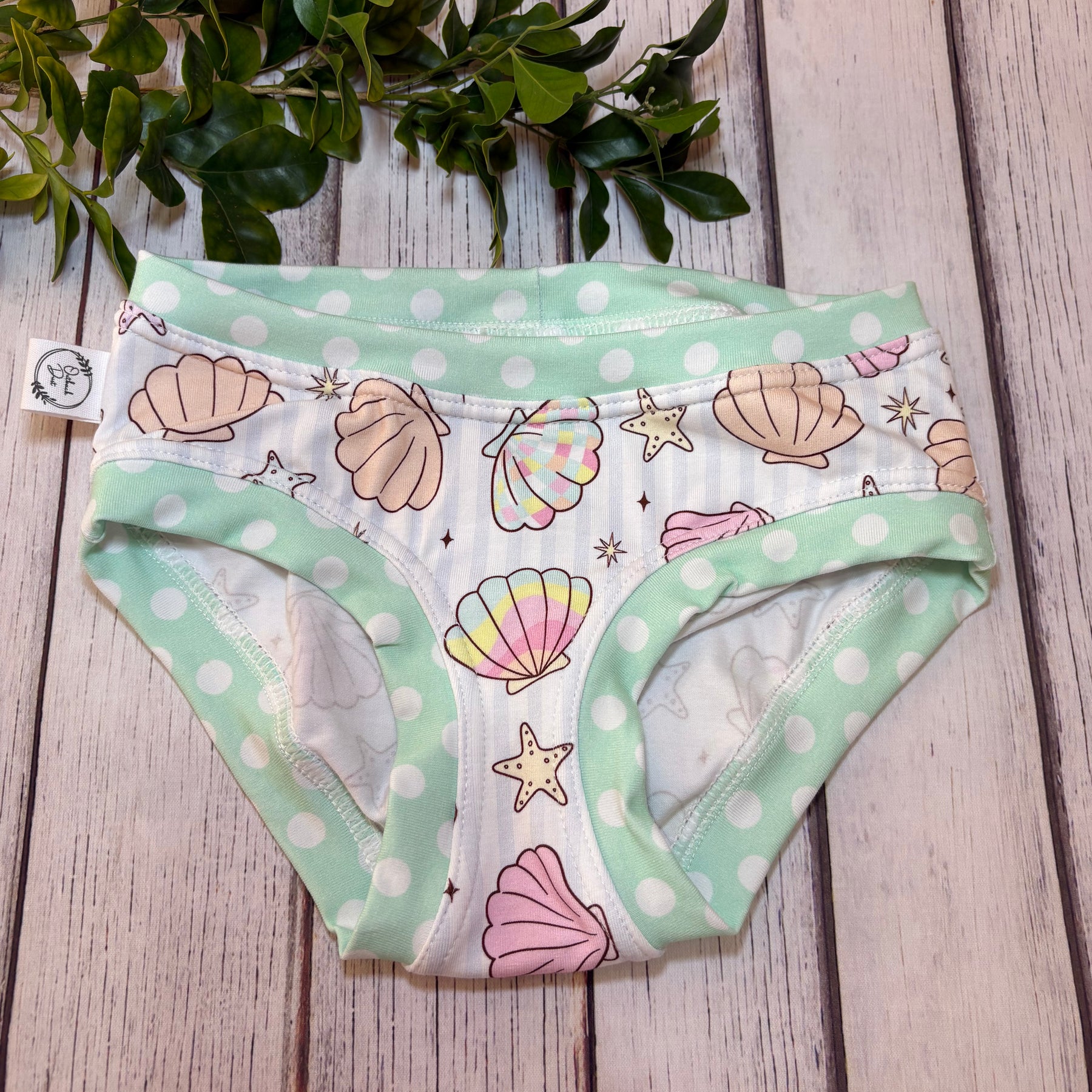 Kid's Size 7 Underwear (Briefs & Boxers)