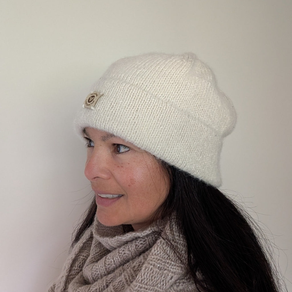Alpaca/ Cashmere/ Merino and Silk/ Mohair Beanie. Size large.