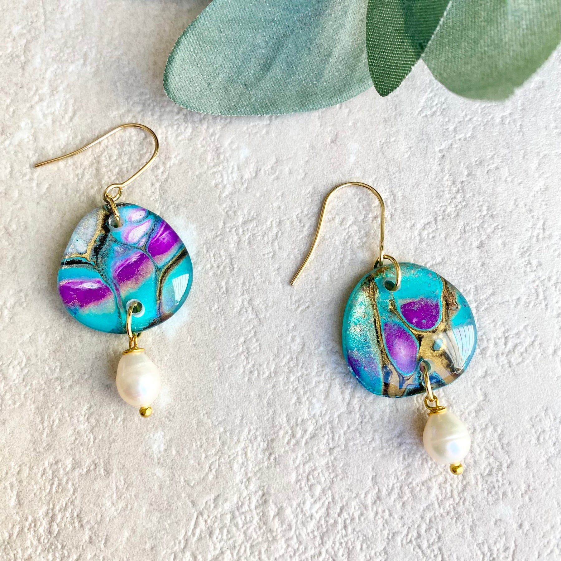 Stunning Freshwater Pearls and Art Earrings