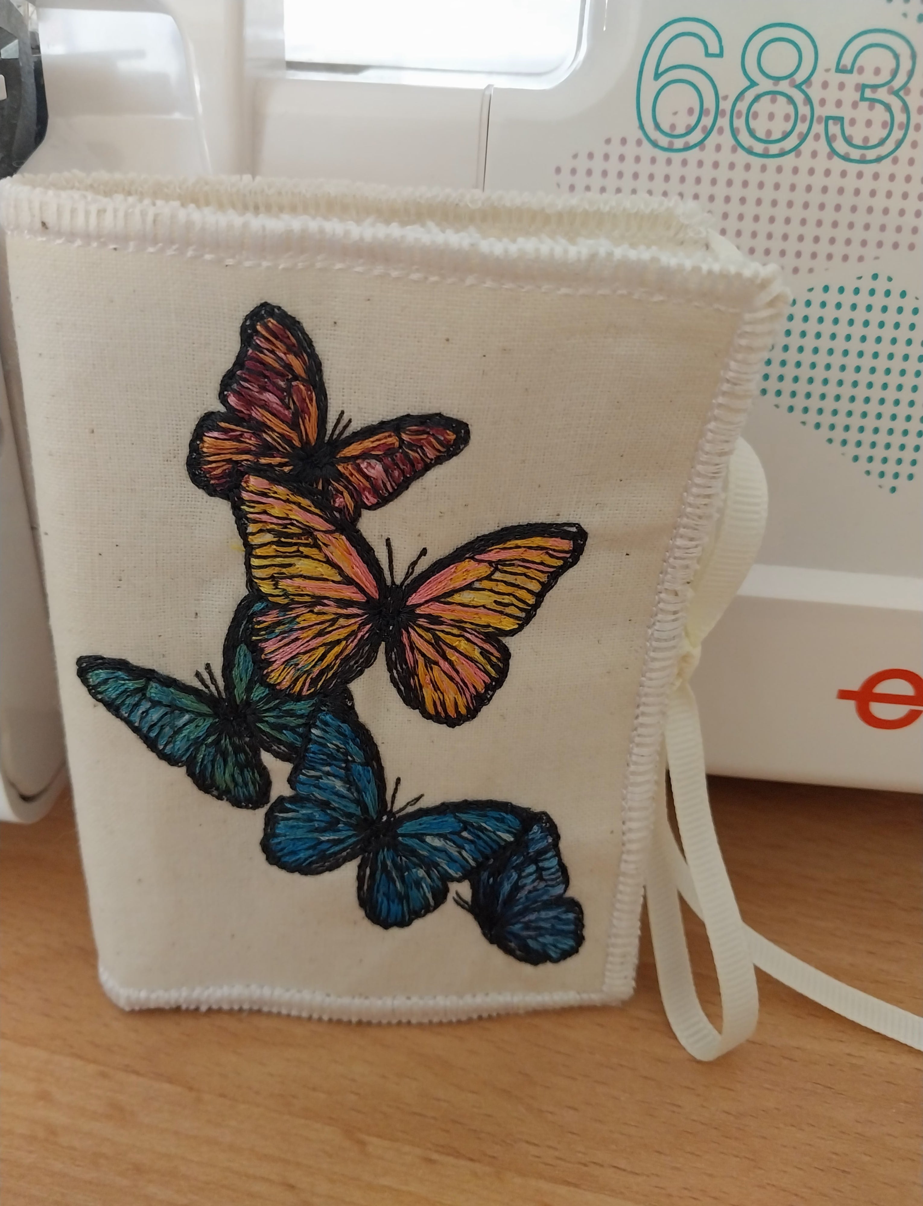 Butterfly Cream Needle/Backpack Pins Book