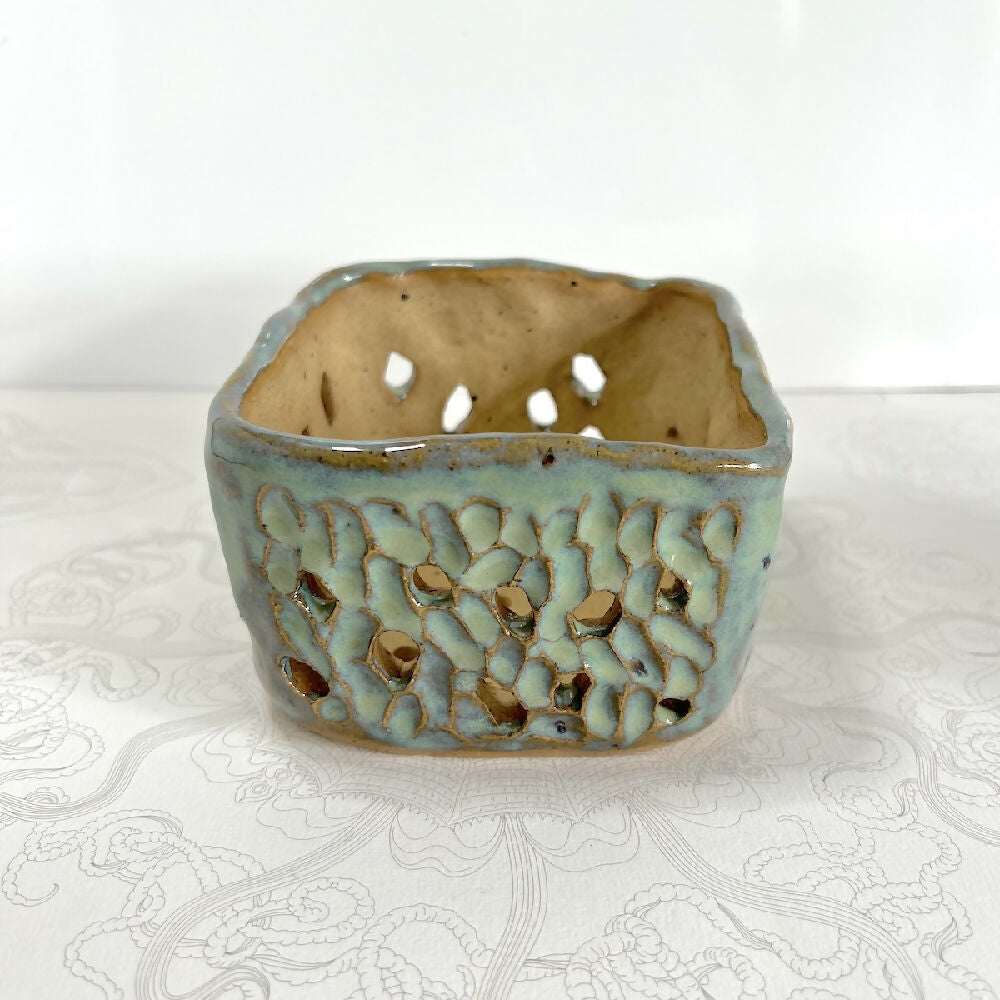 Square pot turquoise