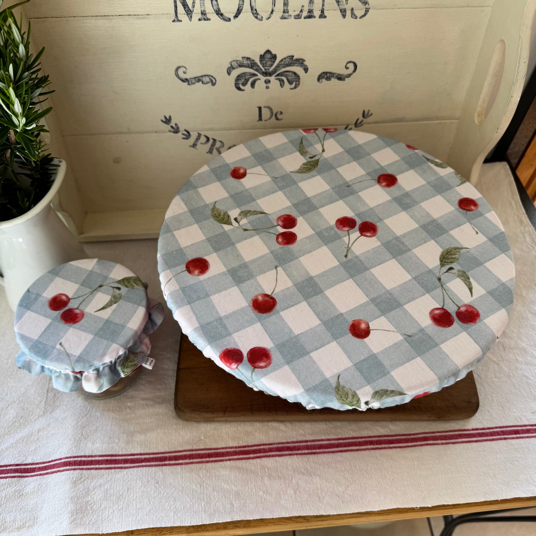 Reversible Cherry Fabric Bowl Cover - Linen / Cotton