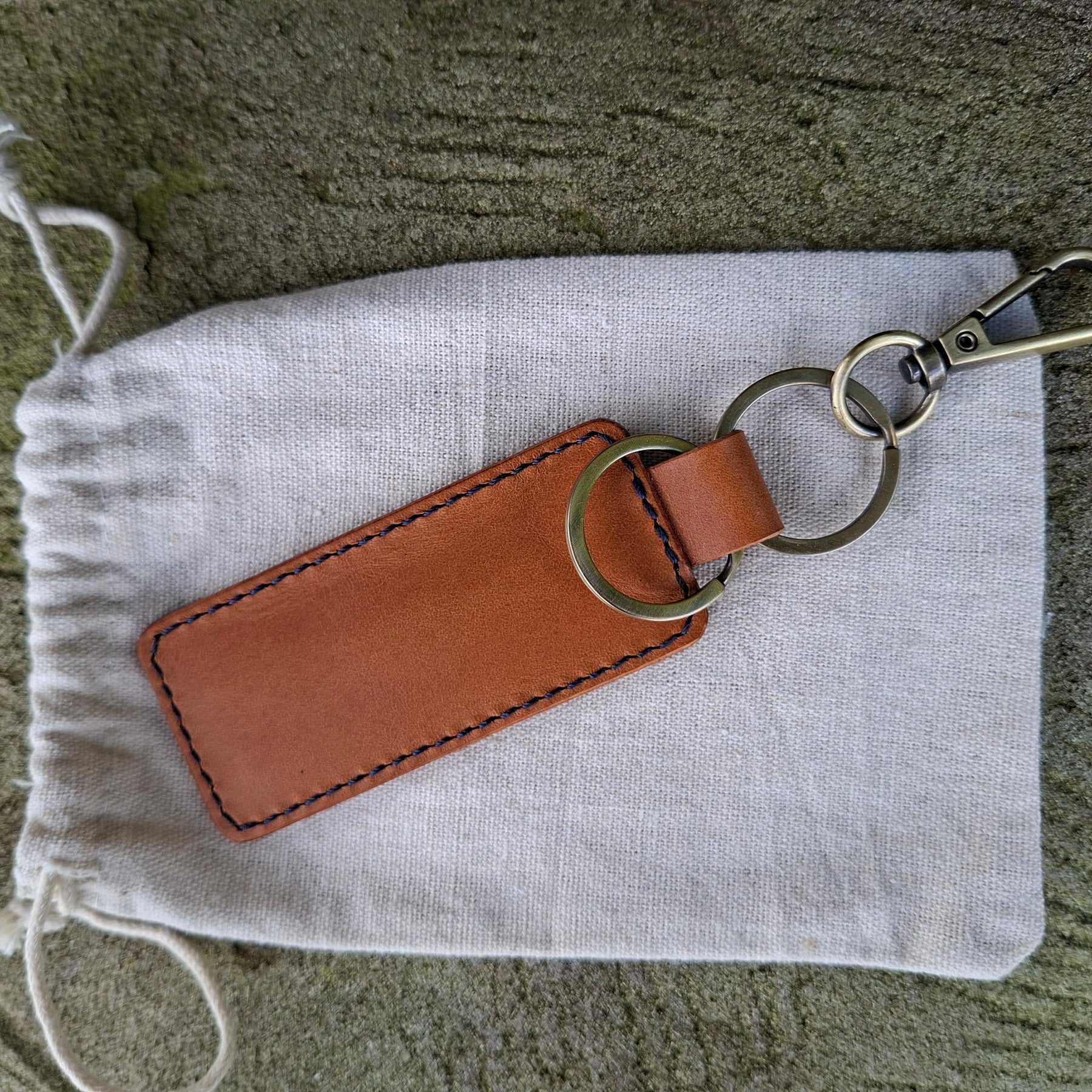 Keyring With Secret Cash Holder - Navy Blue Thread Buttero Leather