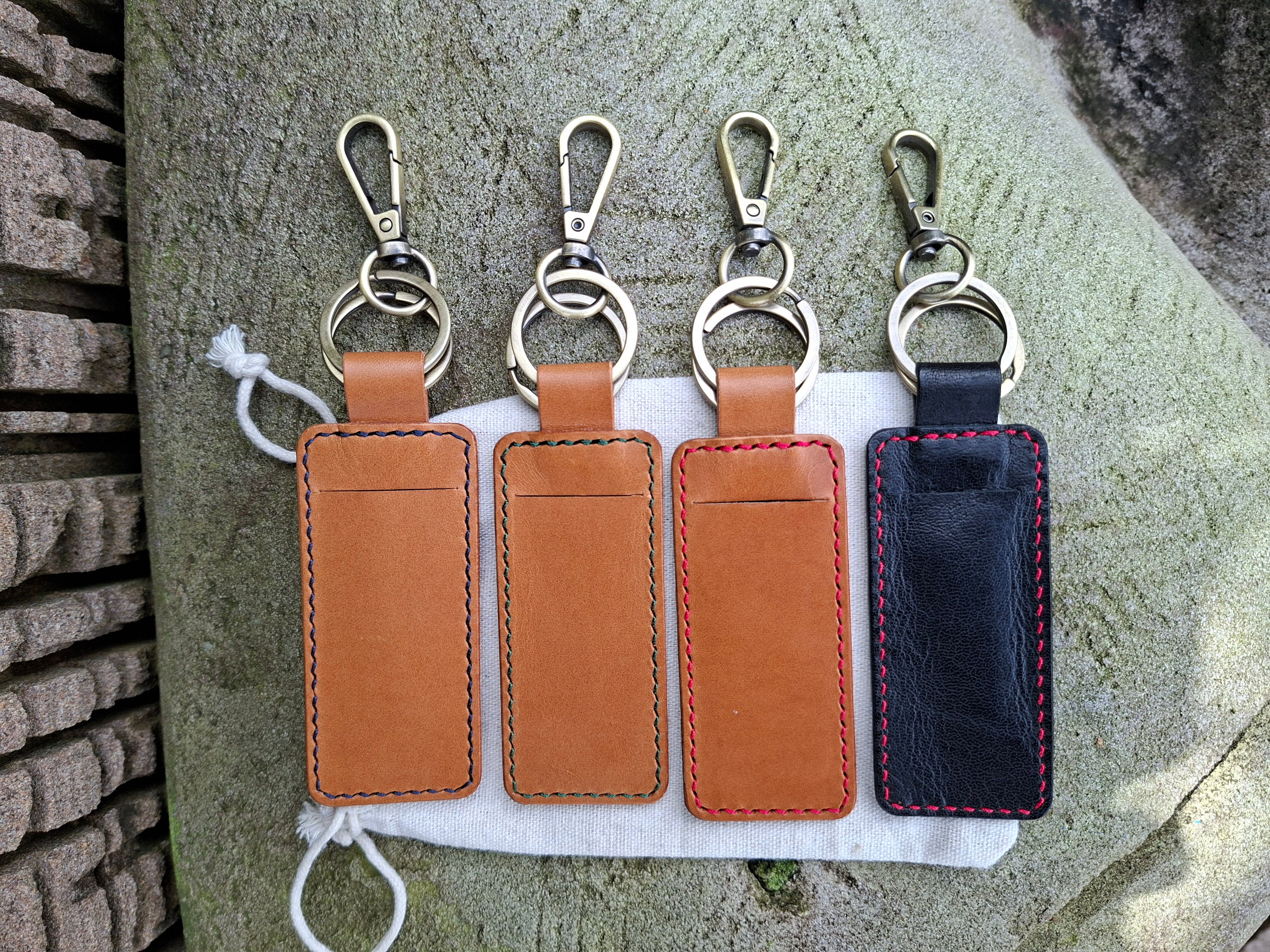 Keyring With Secret Cash Holder - Navy Blue Thread Buttero Leather