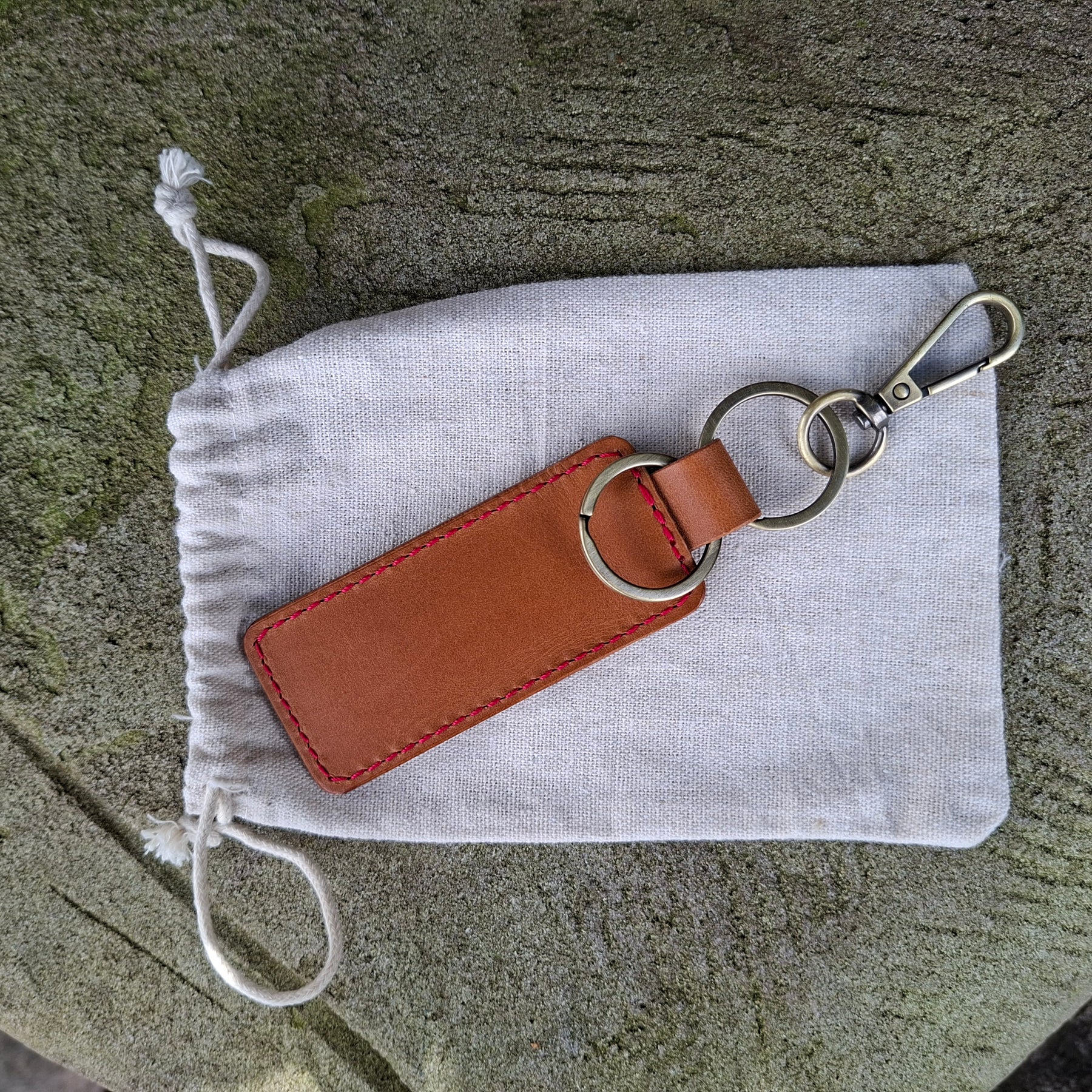 Keyring With Secret Cash Holder - Red Thread Buttero Leather