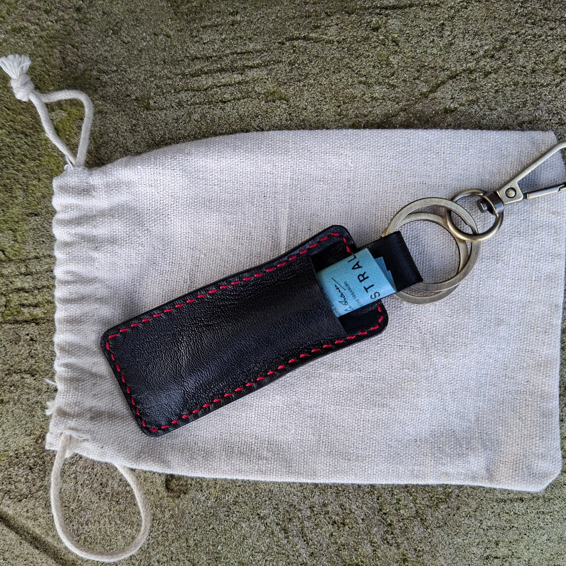 Keyring With Secret Cash Holder - Red Thread Kangaroo Leather