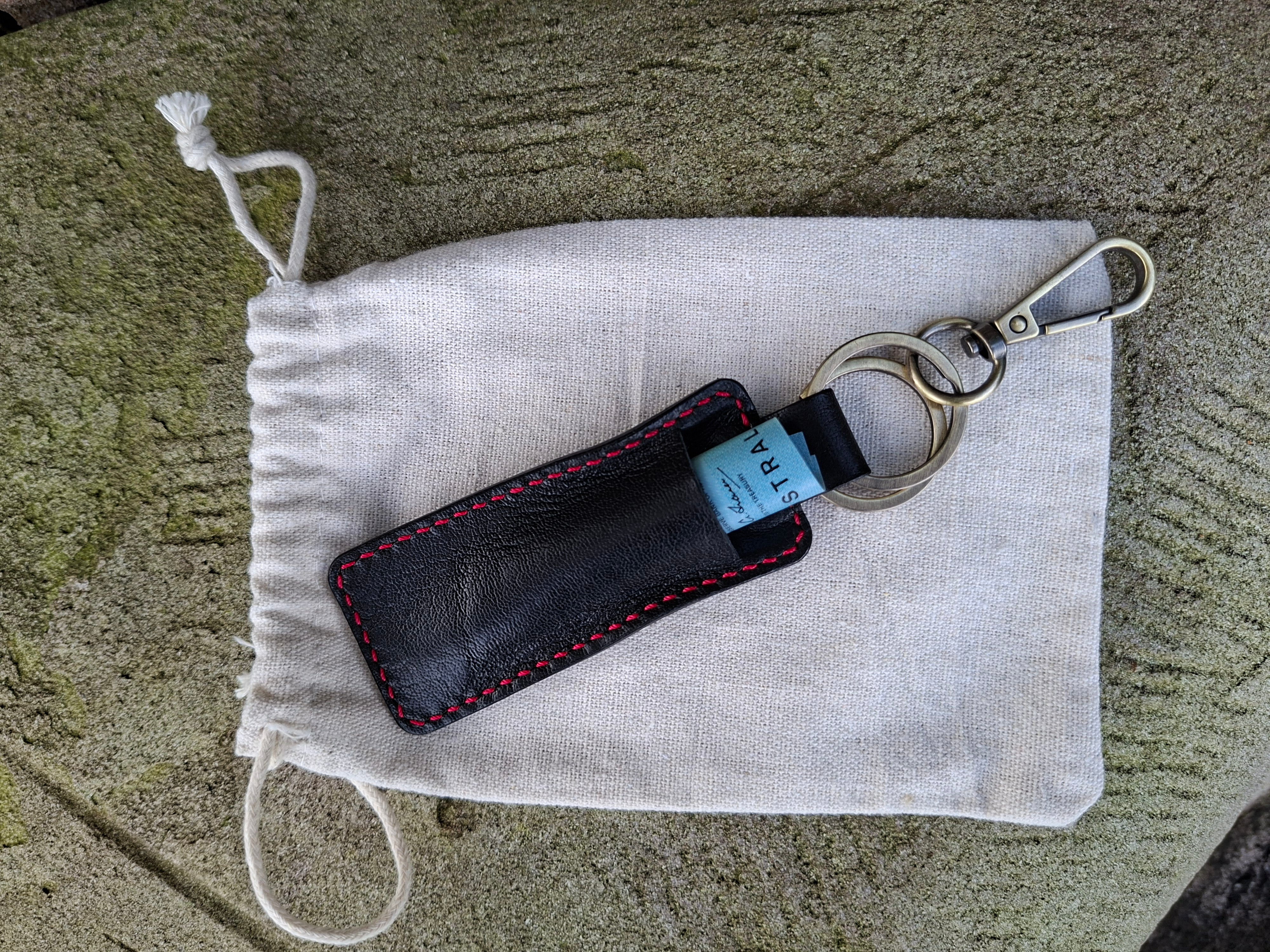 Keyring With Secret Cash Holder - Red Thread Kangaroo Leather