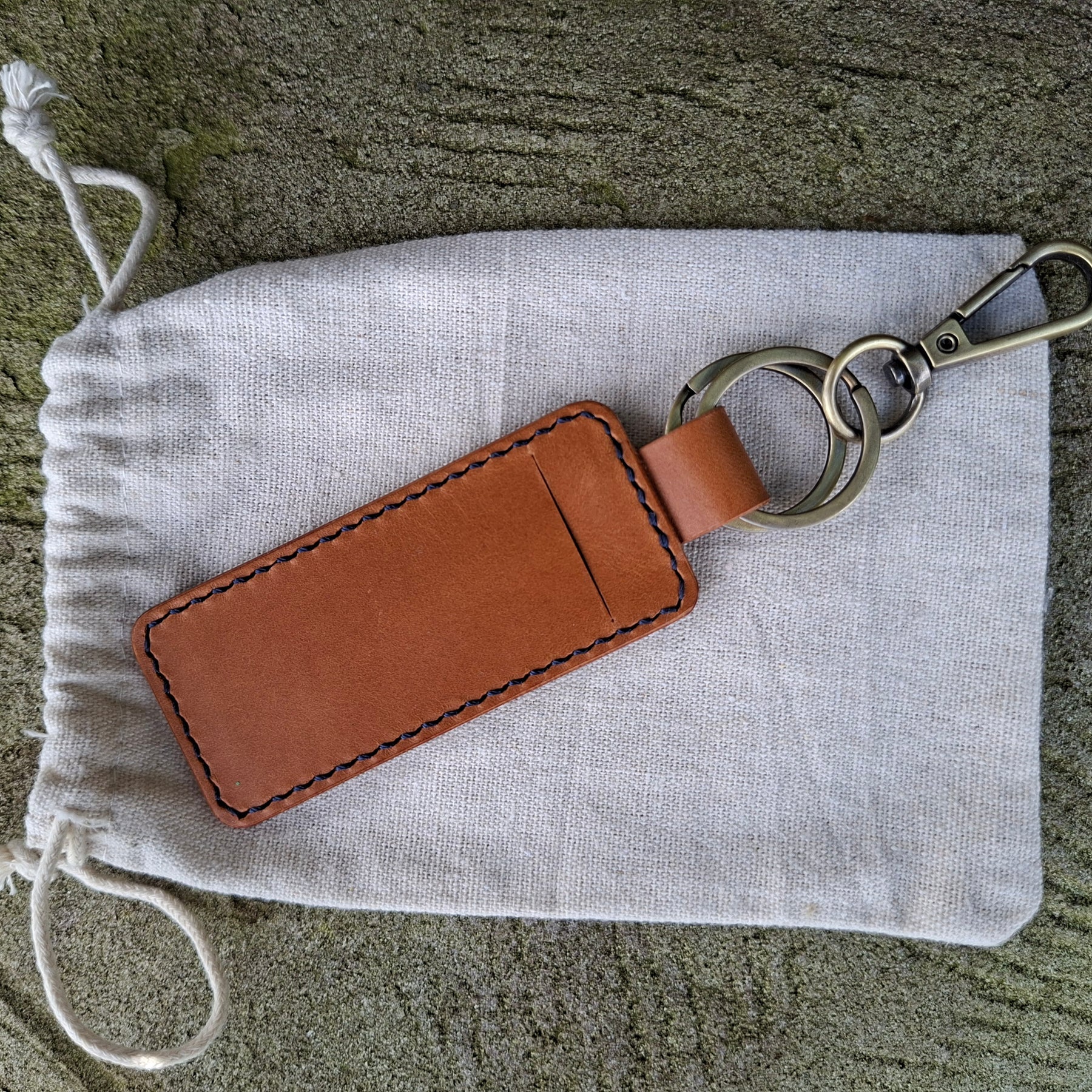 Keyring With Secret Cash Holder - Navy Blue Thread Buttero Leather