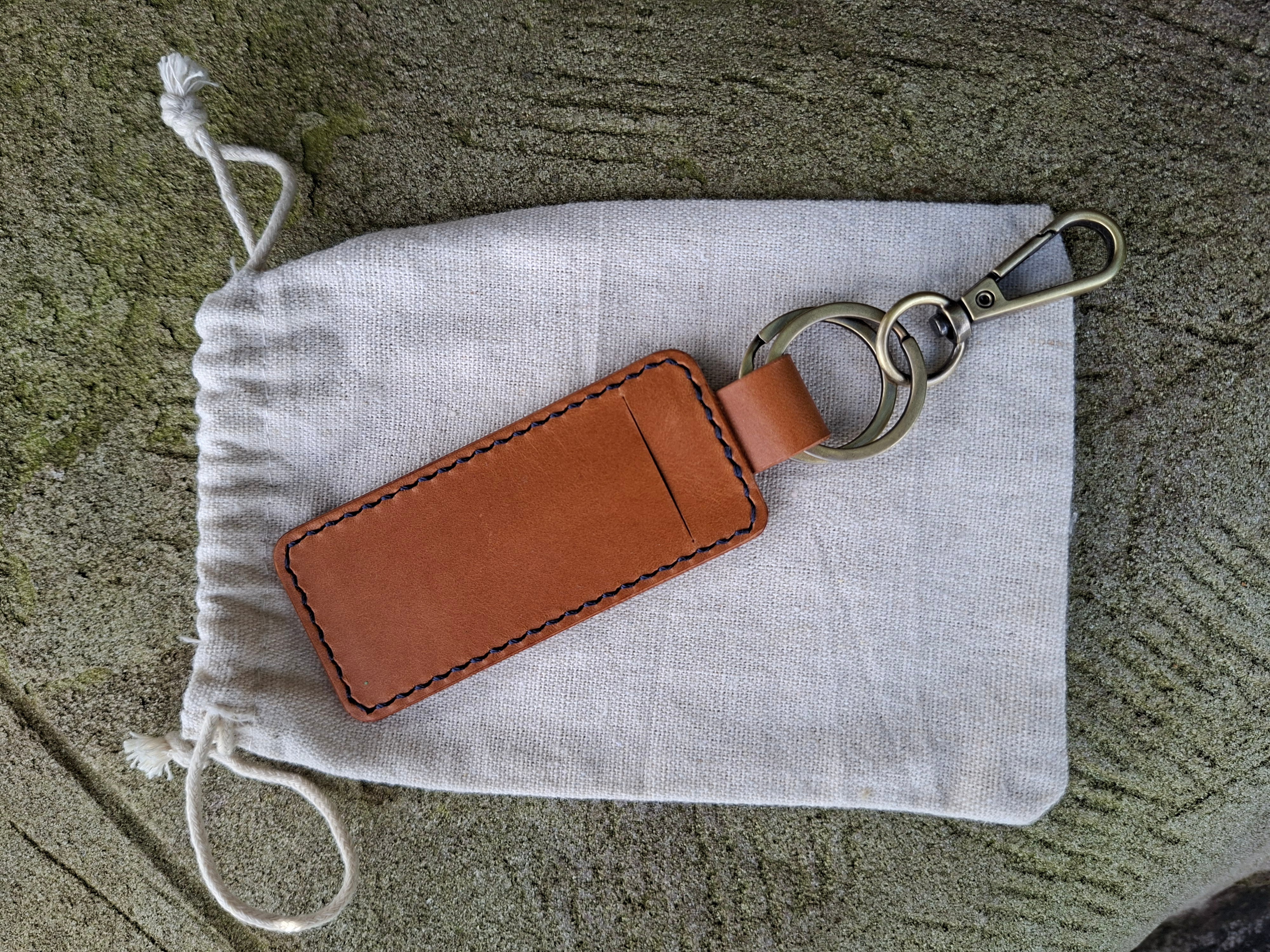 Keyring With Secret Cash Holder - Navy Blue Thread Buttero Leather