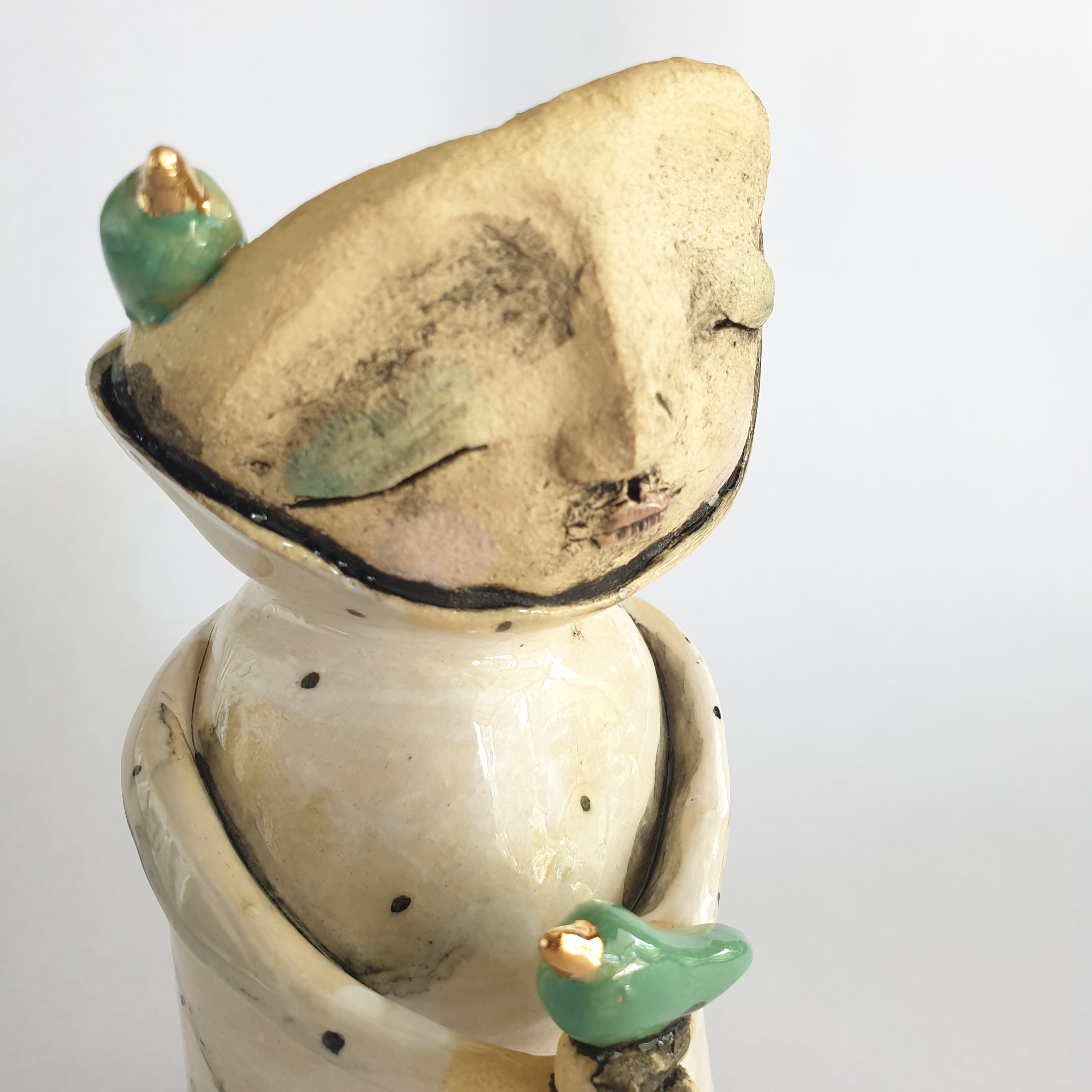 Little clay candlestick. Birds