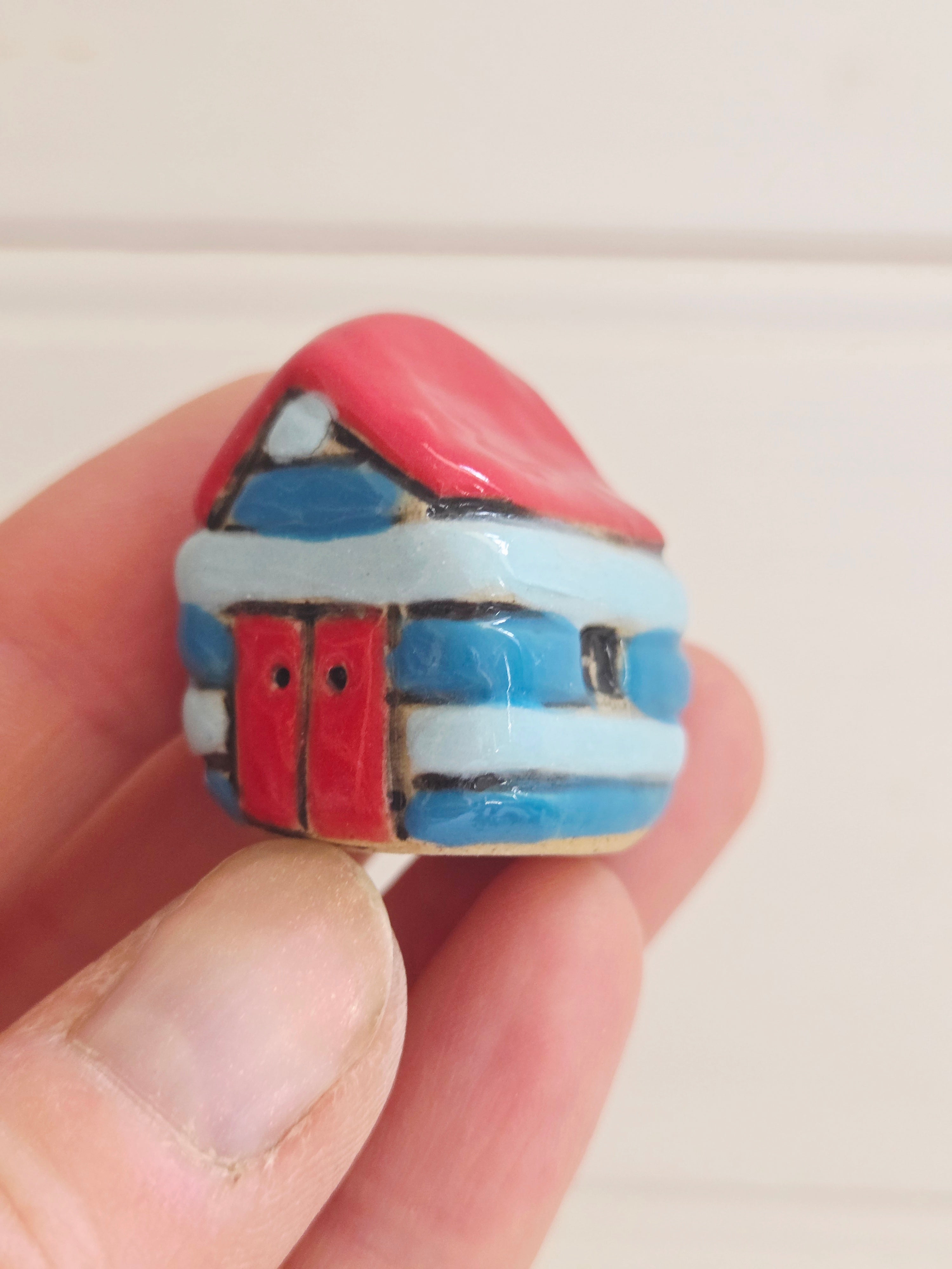 Set of 5 Tiny Ceramic Bathing Boxes