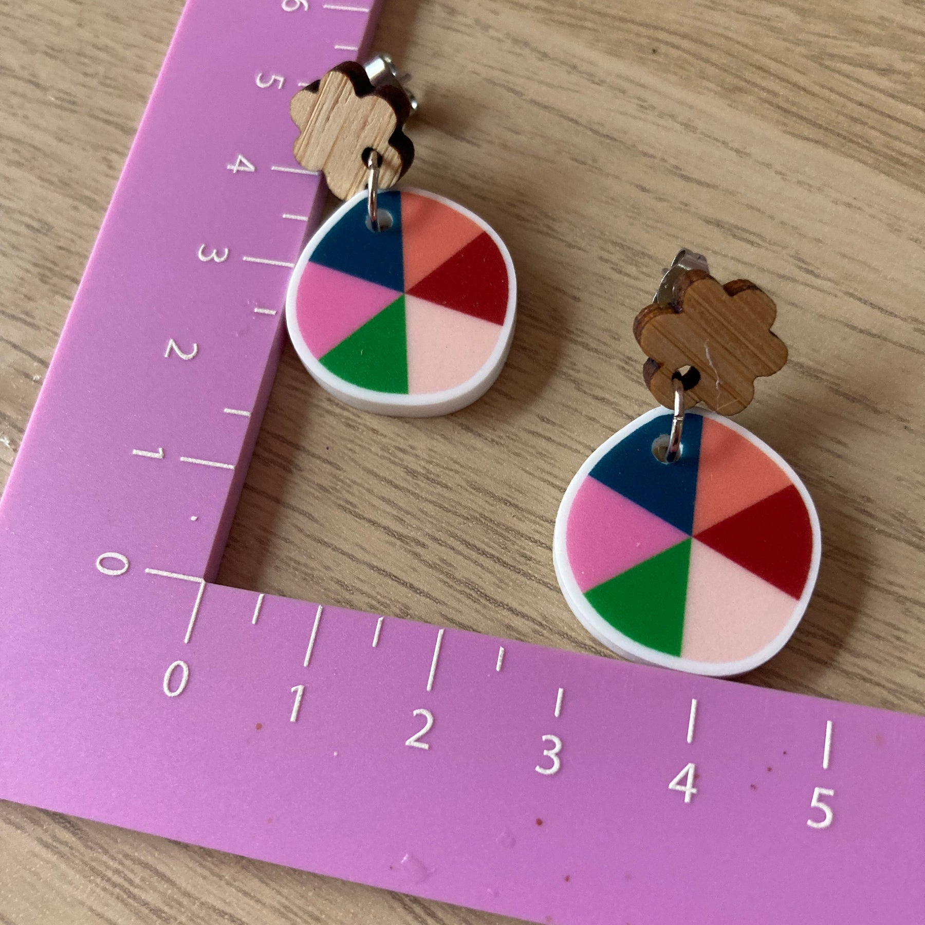 Small colored pie earrings