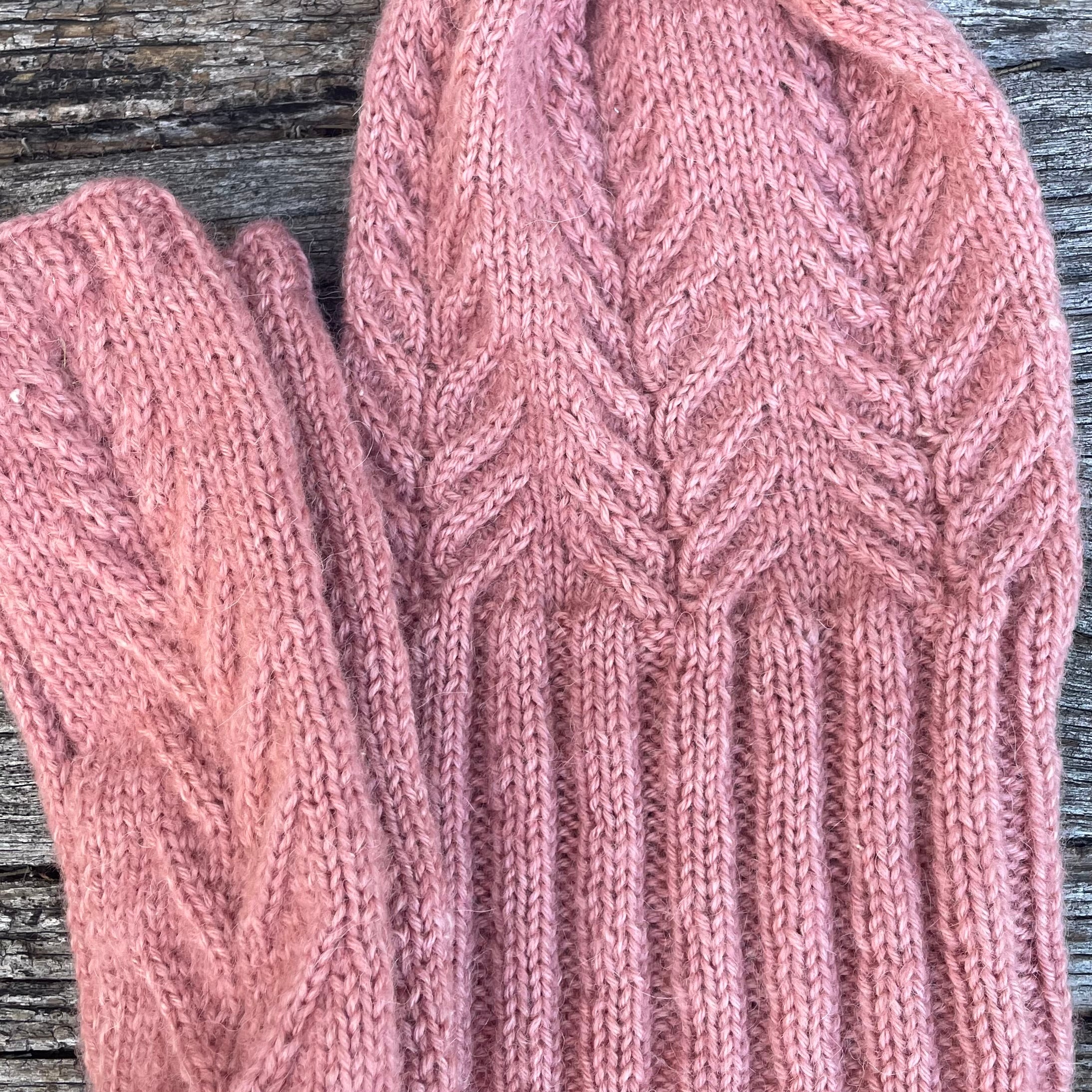 Alpaca Pink Beanie and Gloves set