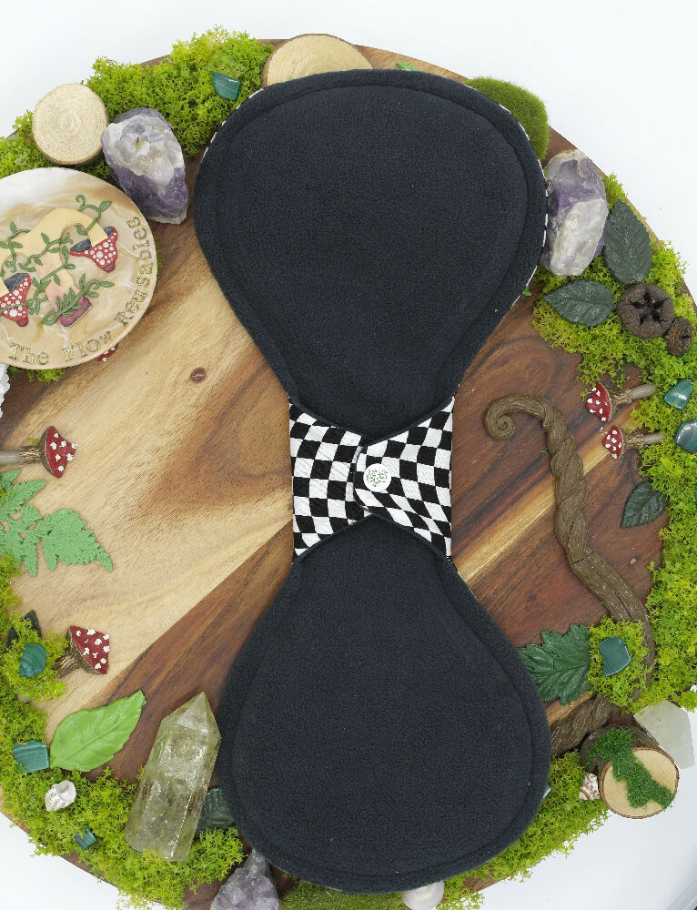Eco-friendly reusable cloth pad 14" heavy (Flexuous) - Chemical X