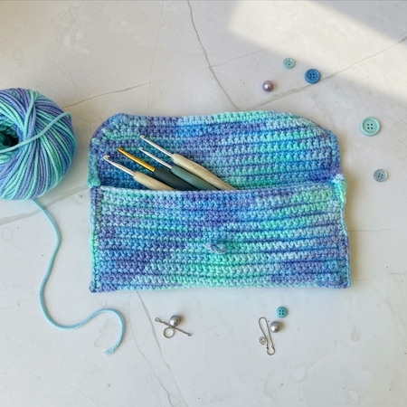 Crochet Pencil Case, Crochet Hook Holder, Handmade Pouch, Paint Brush Holder, Crochet Case, Gift for Crafters