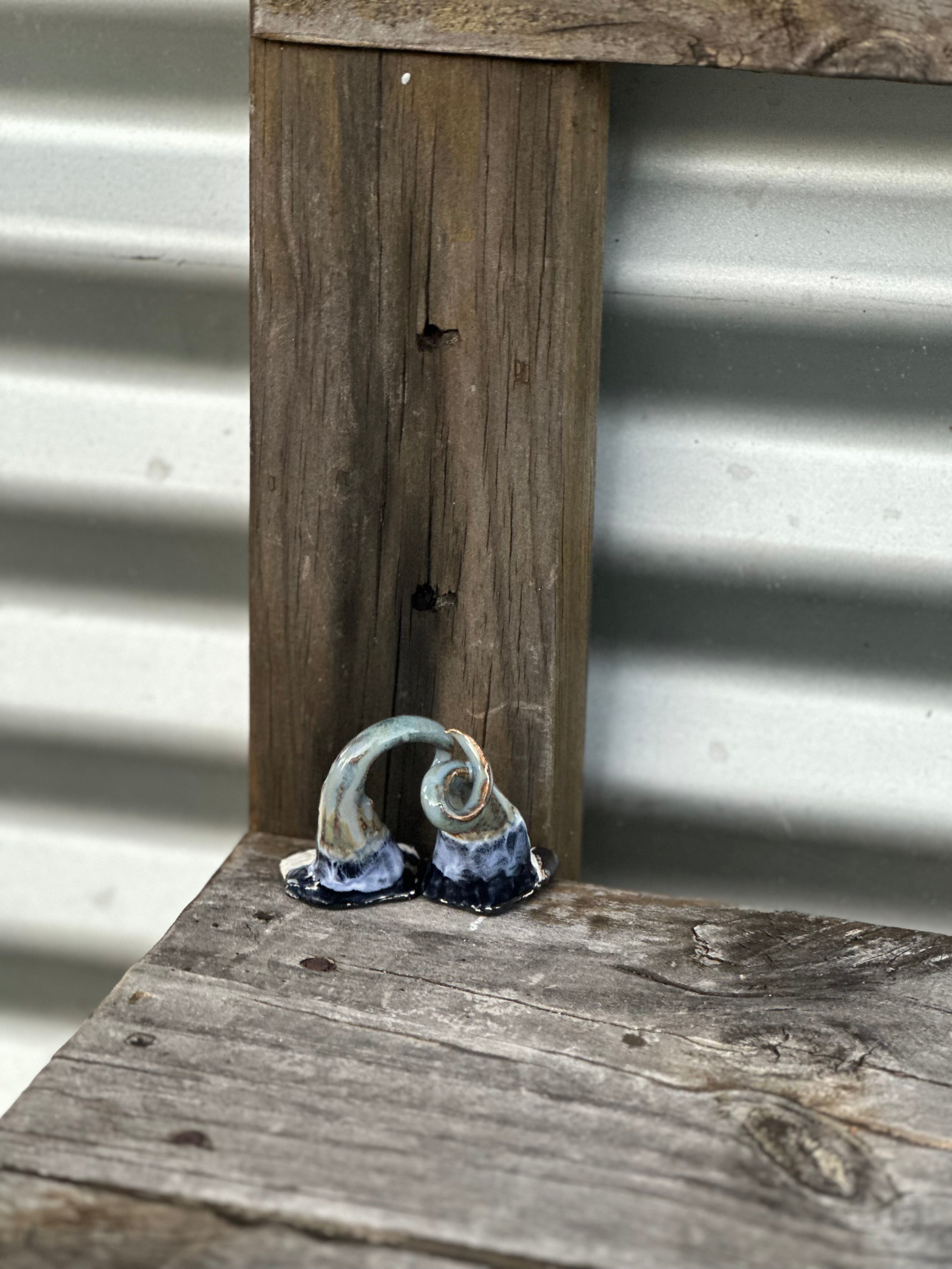 Blå En & Blå To | Handmade Ceramic Gonk Pair | Blue