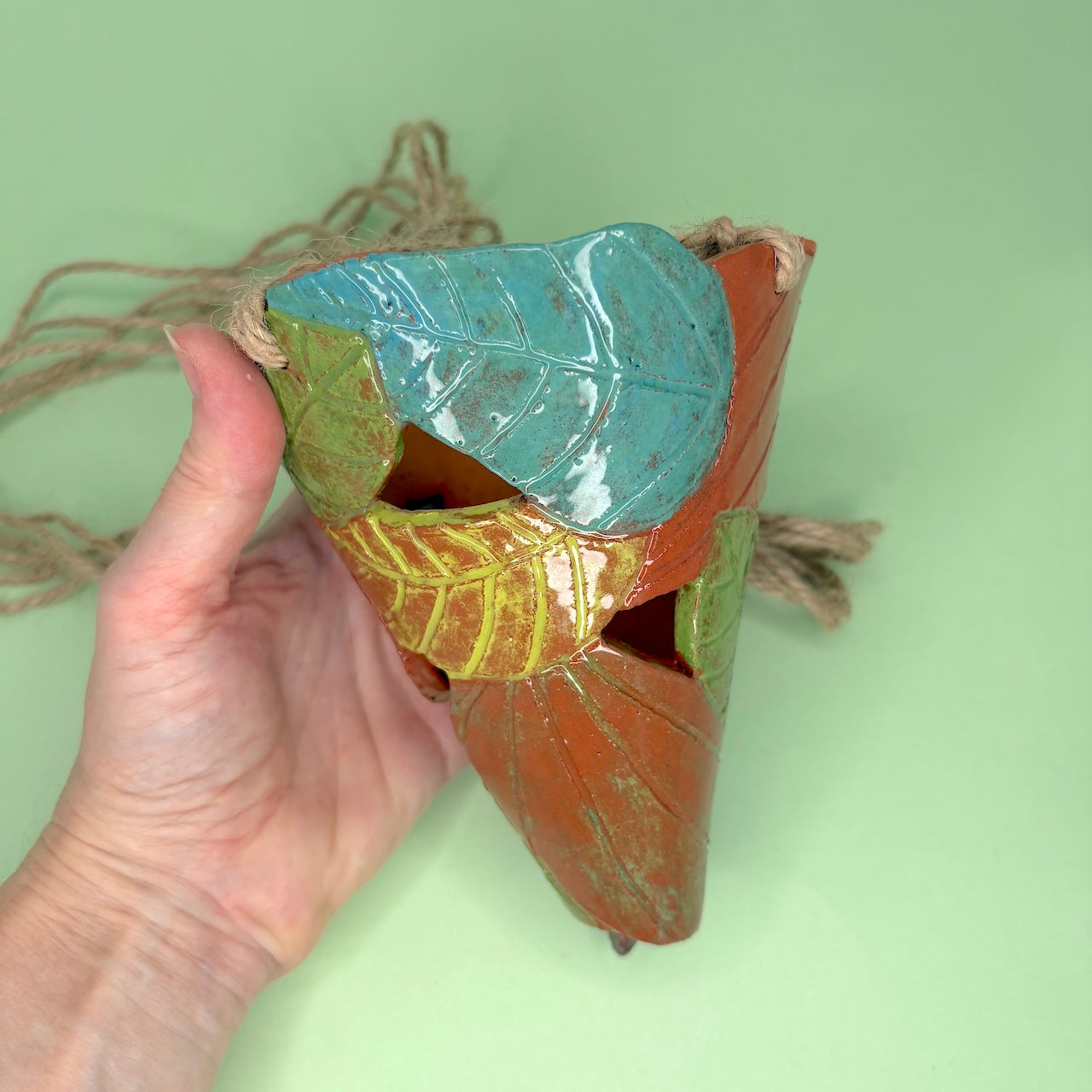 Ceramic hanging cone orchid pot - leaf design
