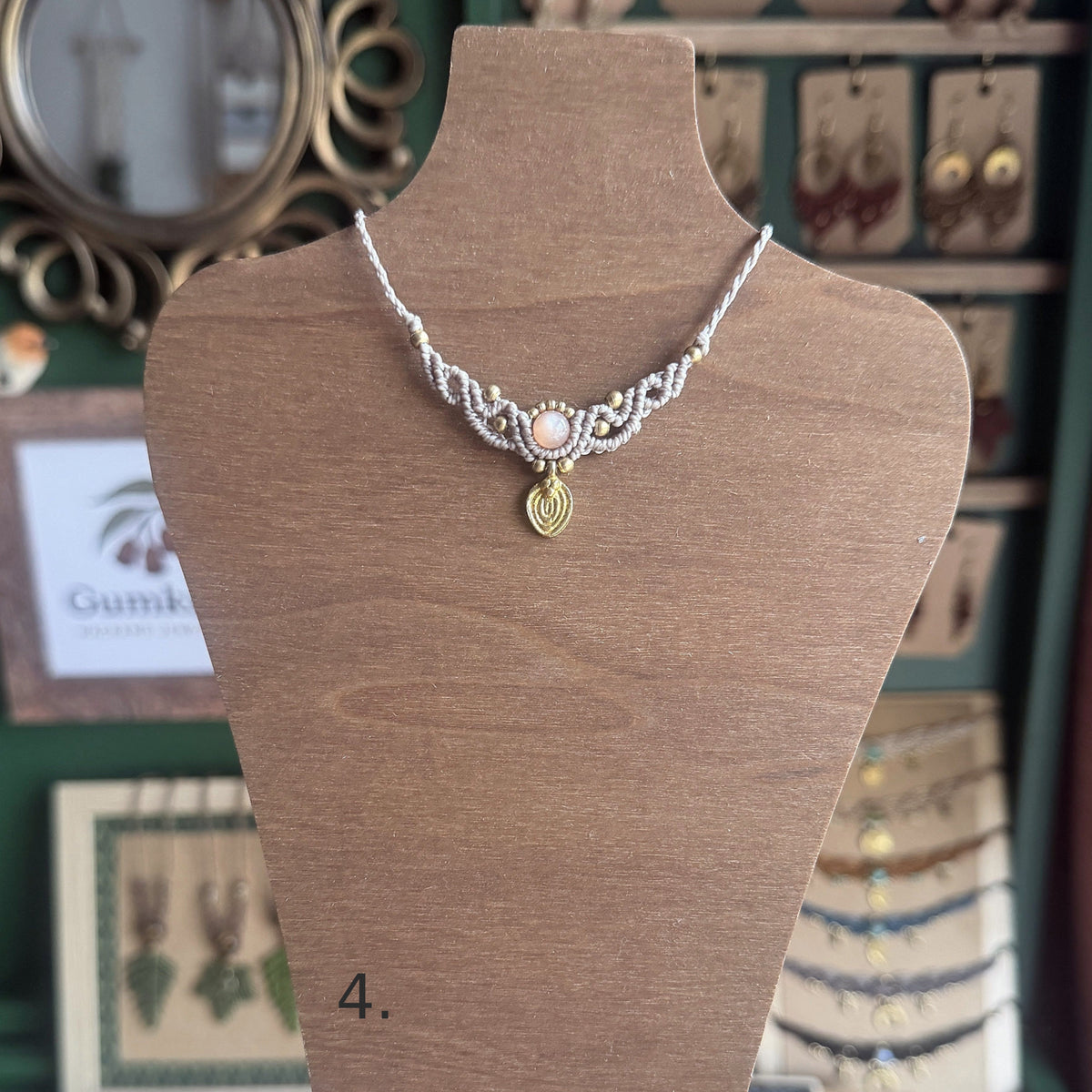 Macrame Collier with gemstone bead and brass charm - several choices