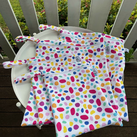 Water-resistant wet bags - Dalmatian Rainbow on White (The Digi Dame Graphic Designer)