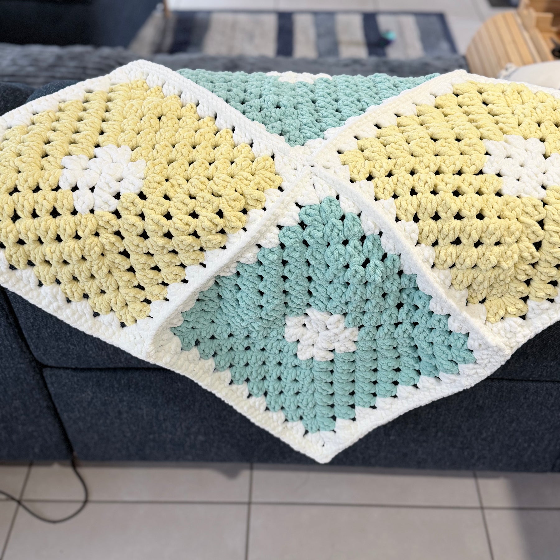 #123 -Lap Size Blanket/Throw Rug