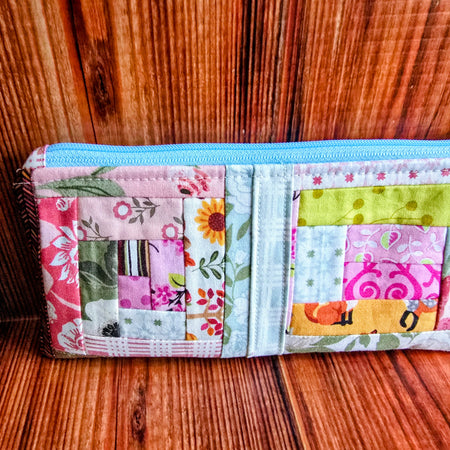Handmade | Small | Scrappy | Zippered pouch