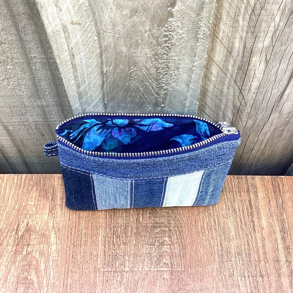 Upcycled Denim Coin Purse – Denim Strips