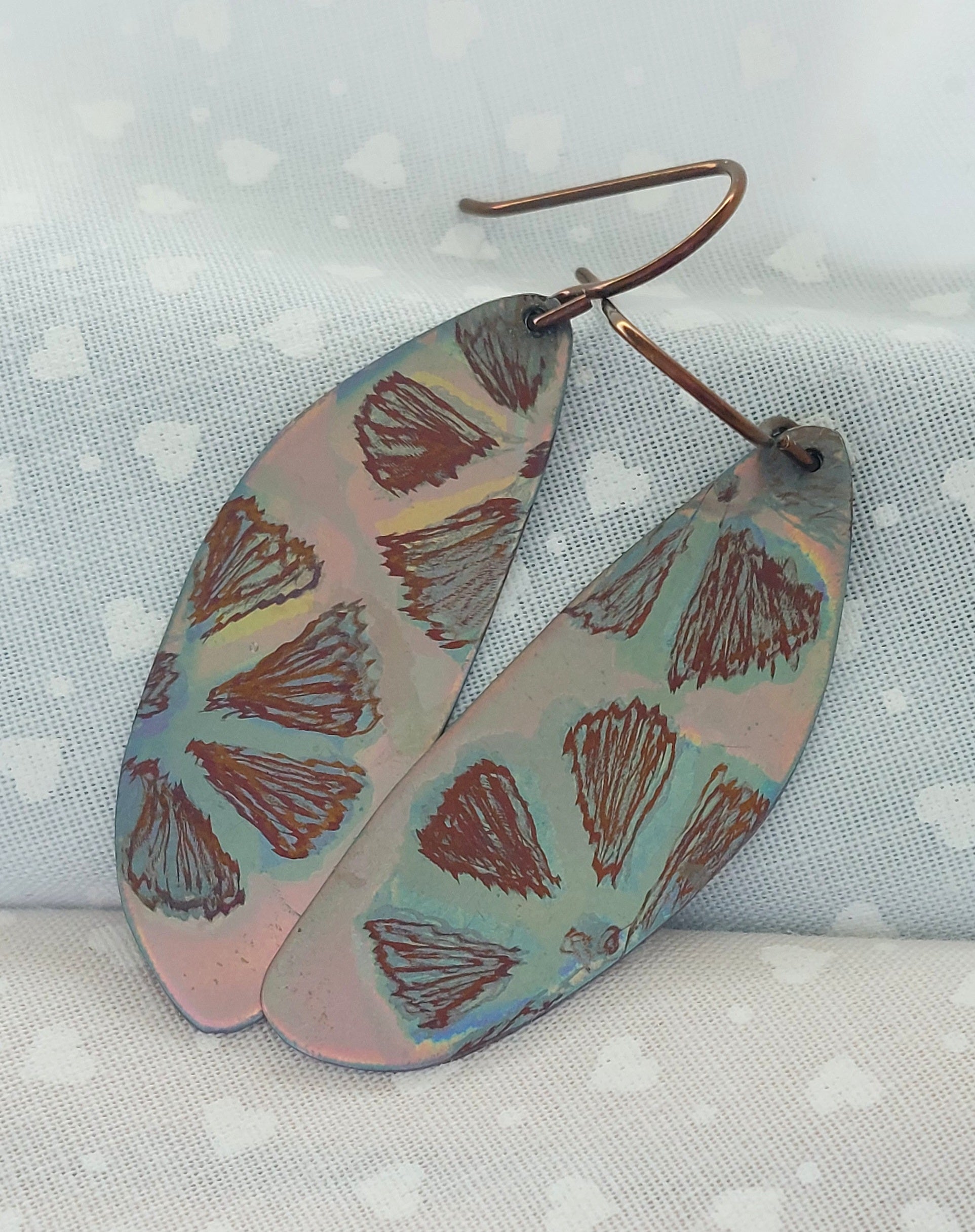 Opalescent and Bronze Titanium Dangle Earrings - Stylised Flower