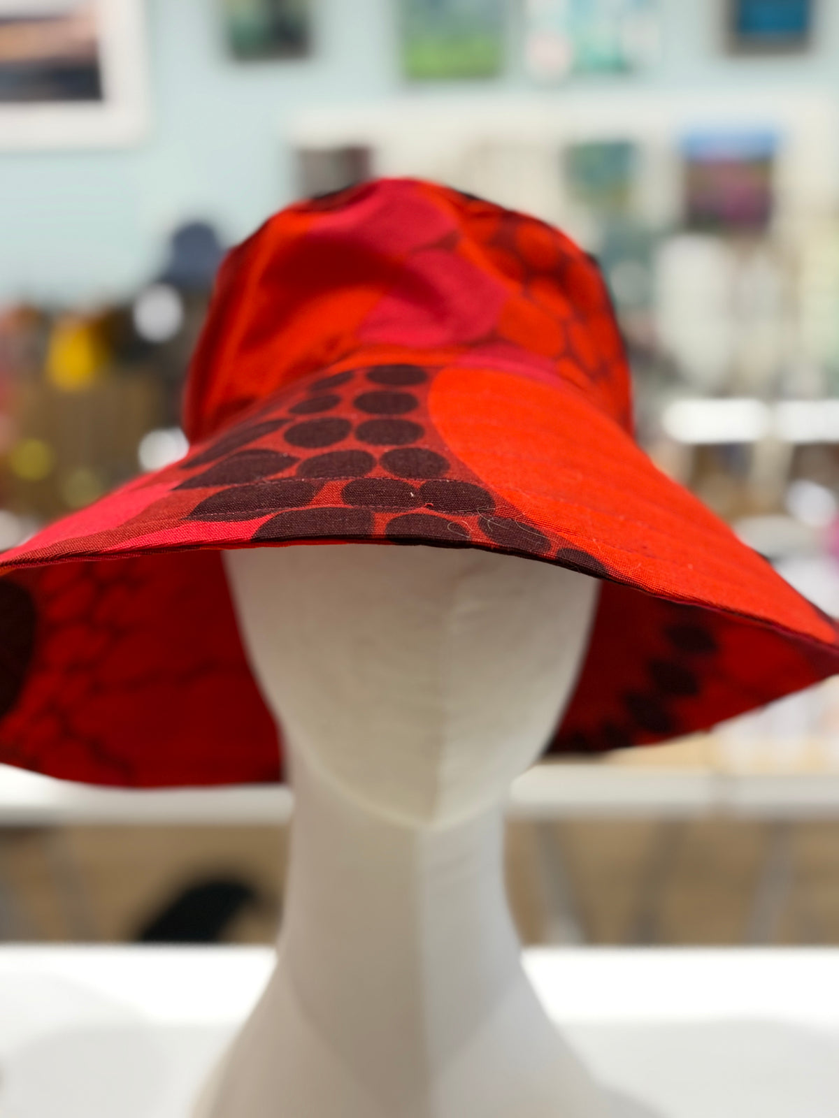 gorgeous red daisy vintage fabric hat - violetclothing - free postage
