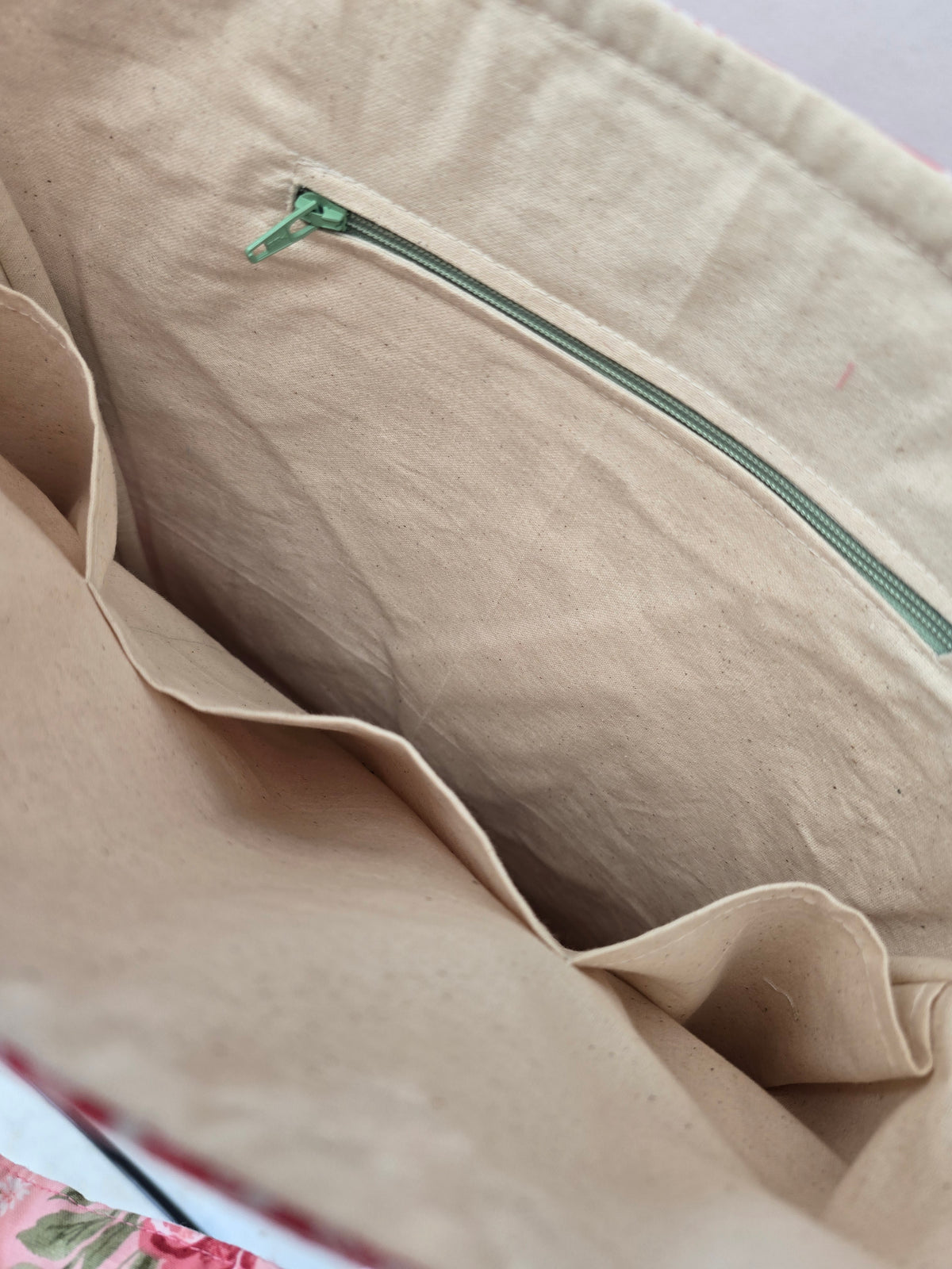 Handmade | Quilted Patchwork | Tote Bag with Pockets.