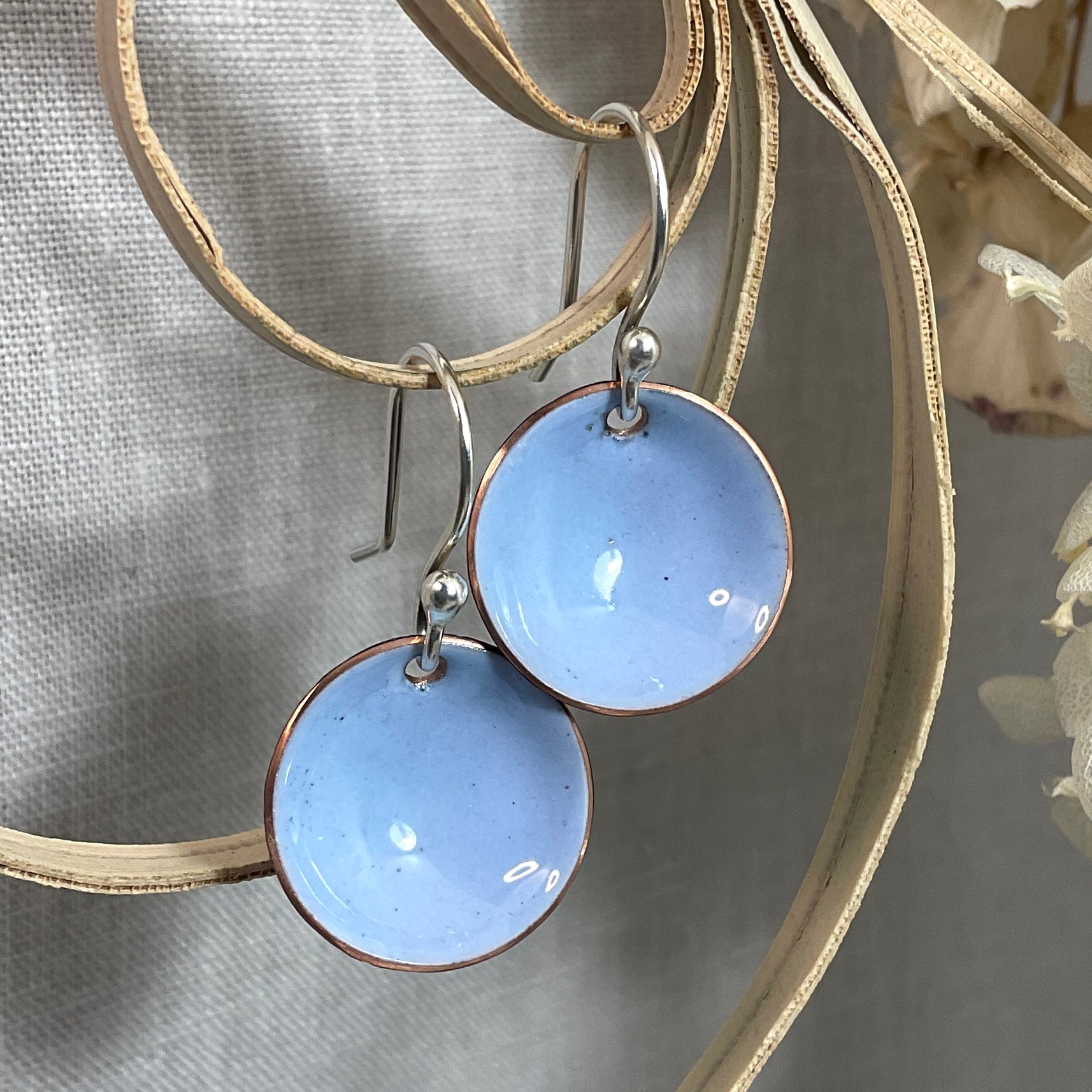 Everyday earrings | Blue tones.