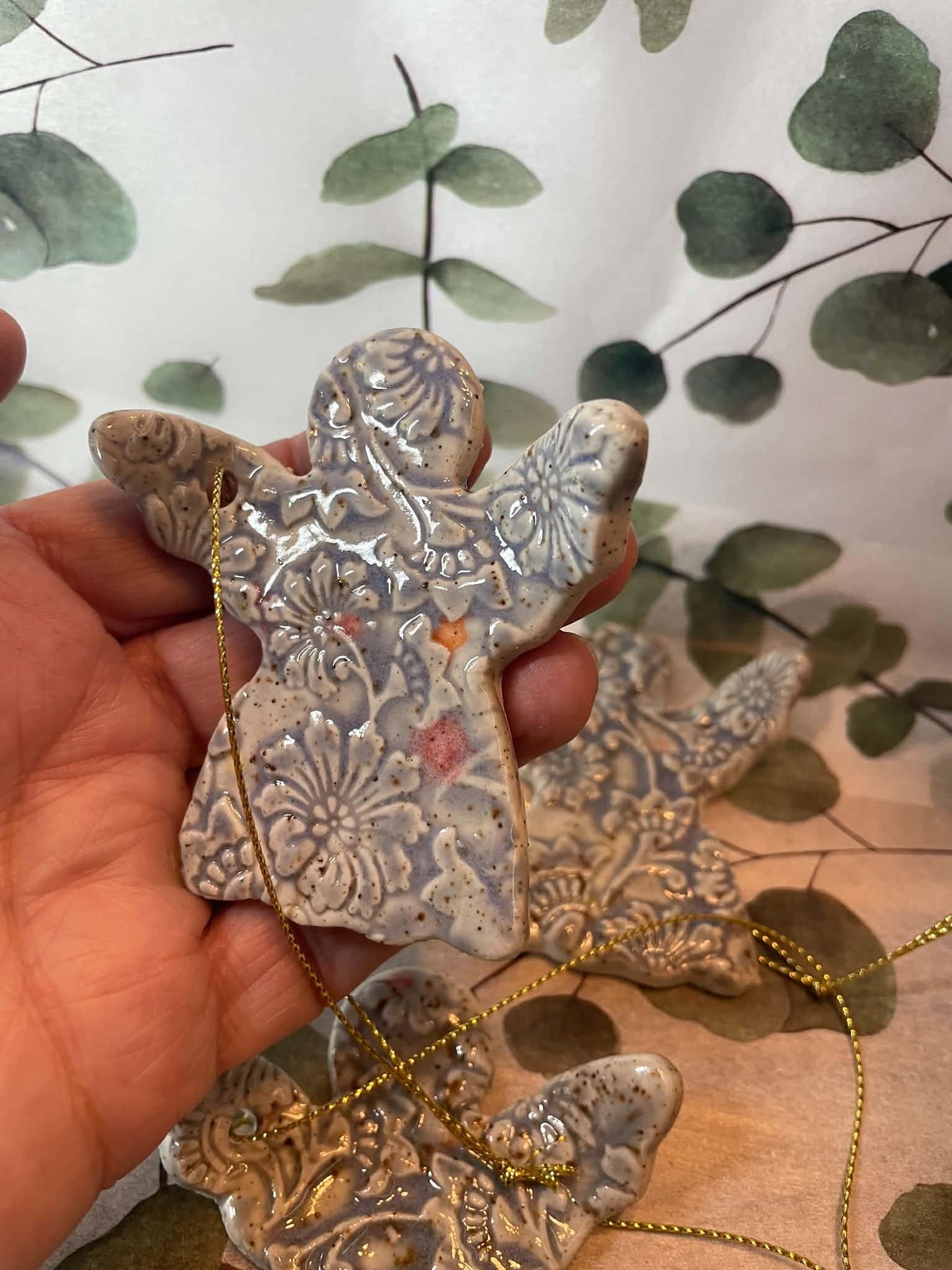Christmas hug angels
