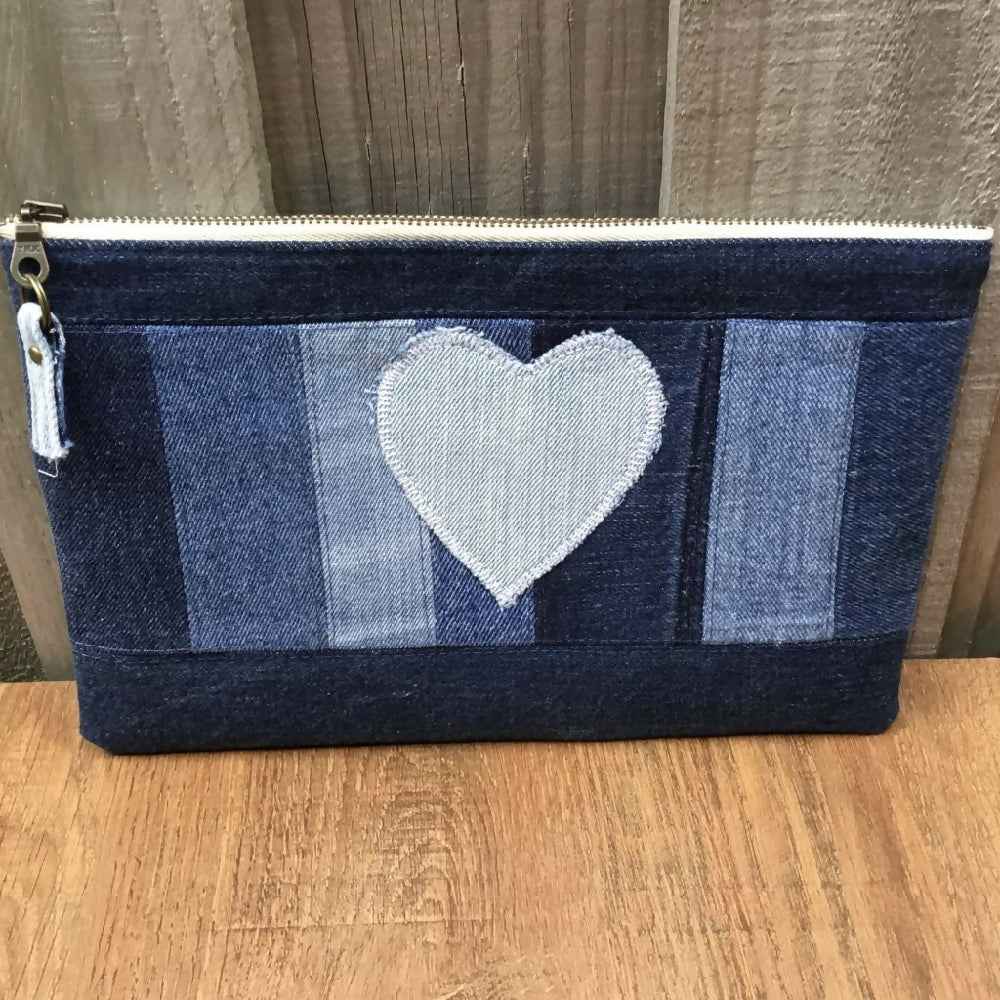 upcycled_denim_pouch_08h