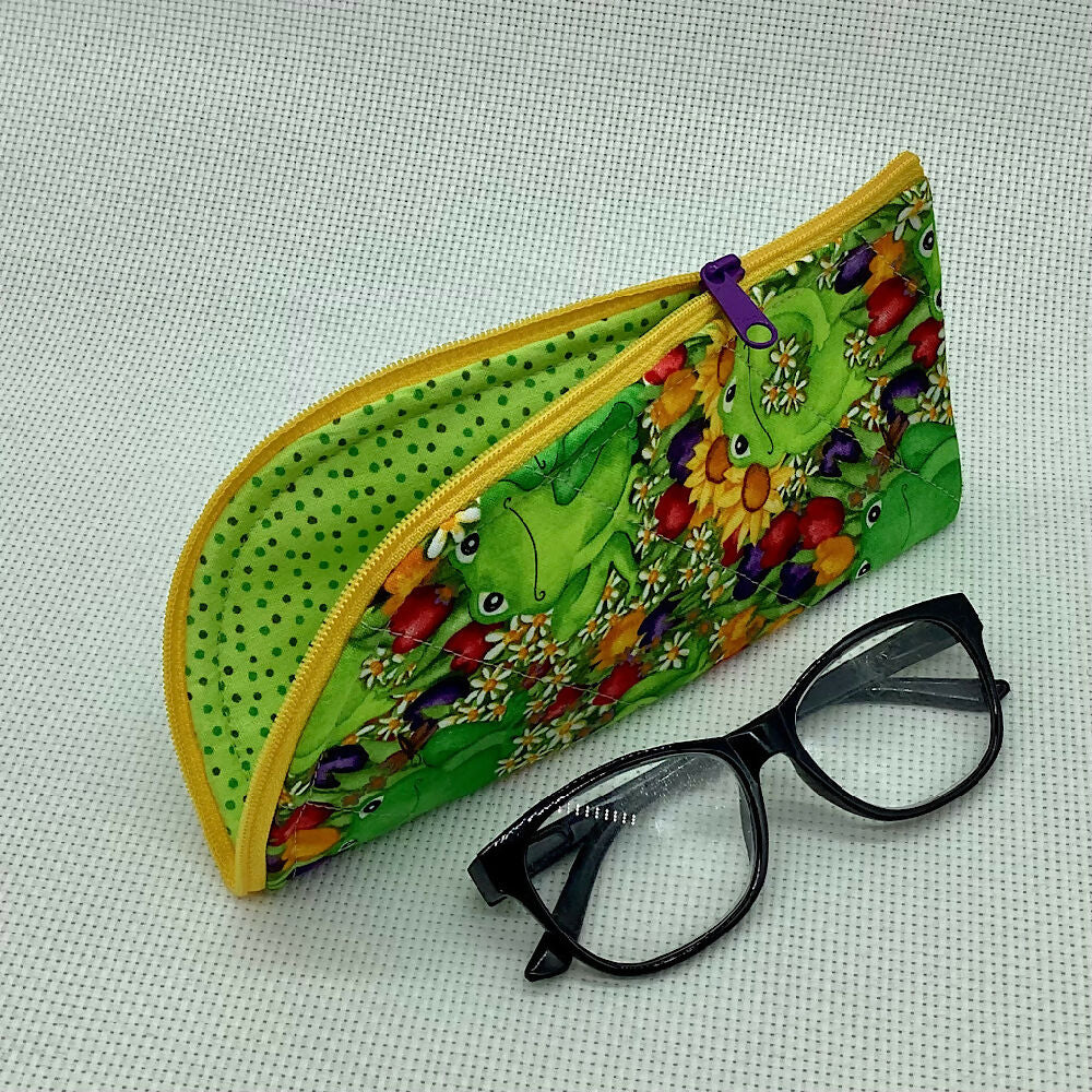 Frogs curved top zip pouch for glasses, phones, handbag organiser, etc.