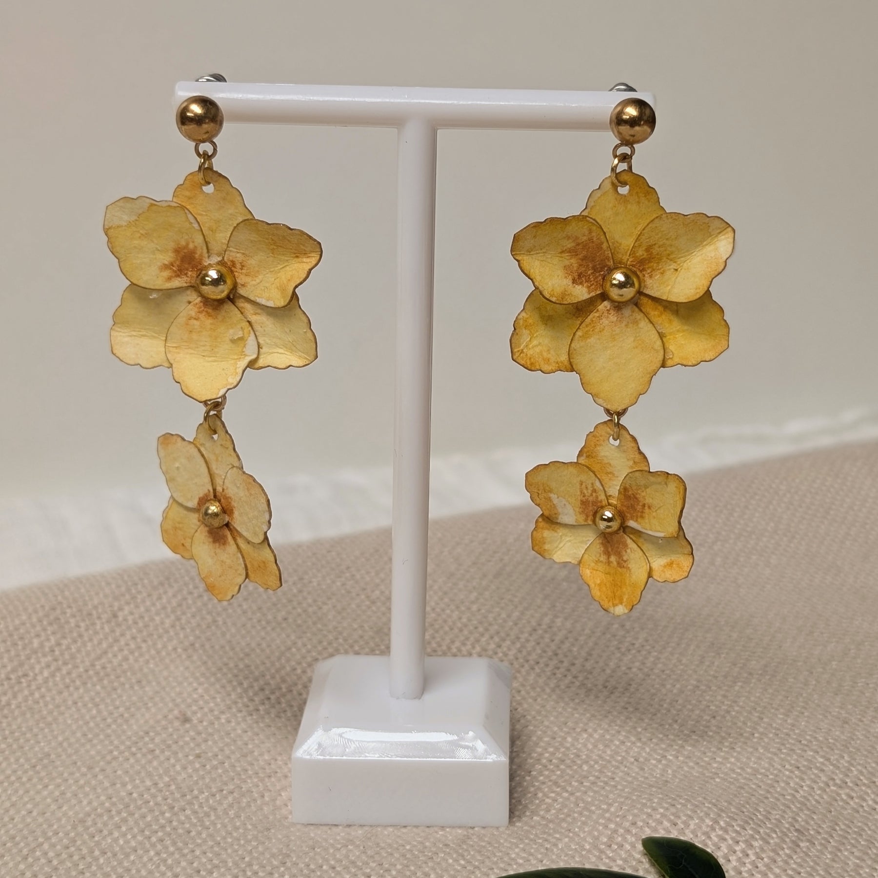 Gladiolus Flower Earrings | Handmade Paper Floral Dangle Earrings | Lightweight Botanical Jewellery