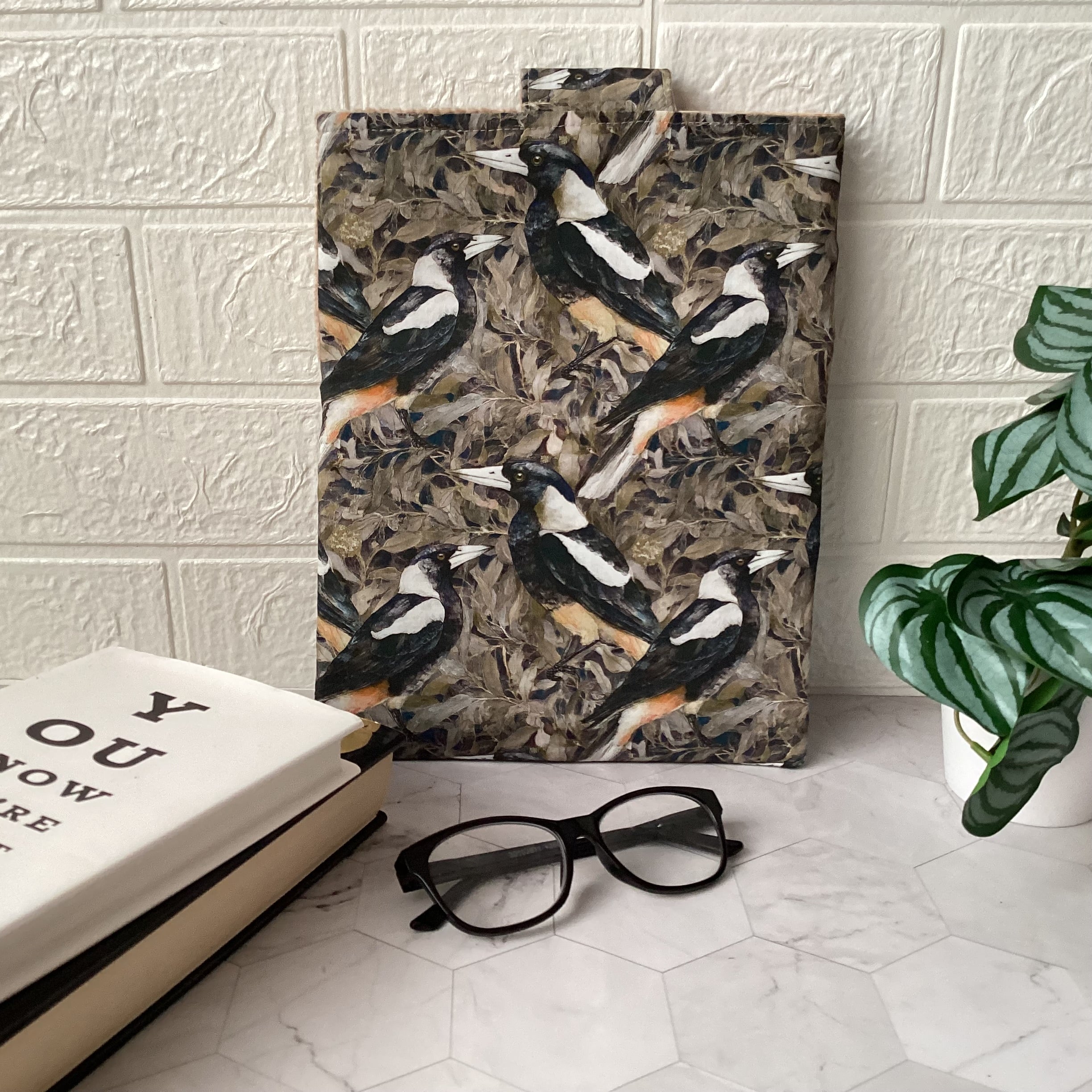 Australian magpies book sleeve with 2 pockets. iPad, tablet pouch