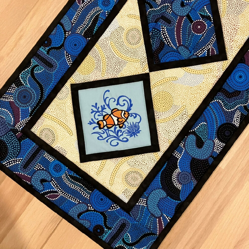 tablerunner-handmade-australia-clown-fish_1