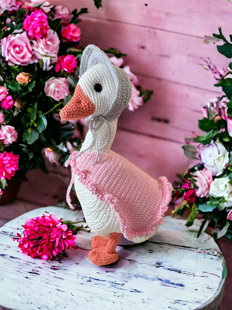 Crochet Mother Goose or Papa Goose