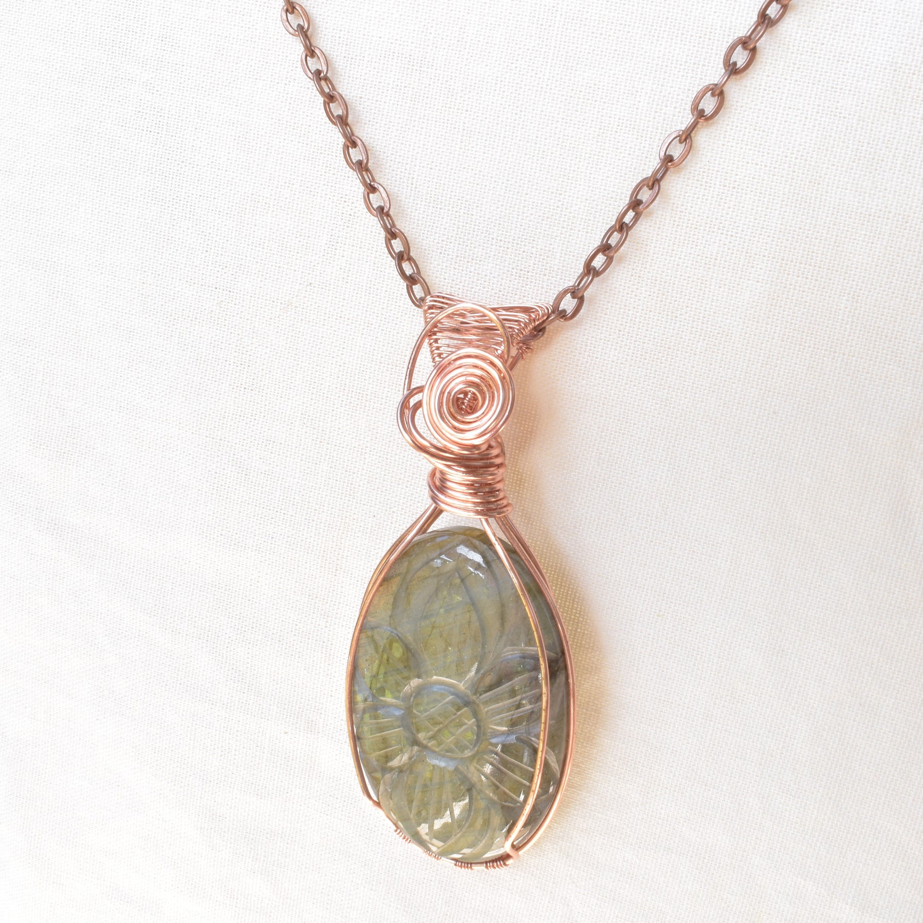 Ancient Bloom – Labradorite Copper Wire Wrapped Pendant