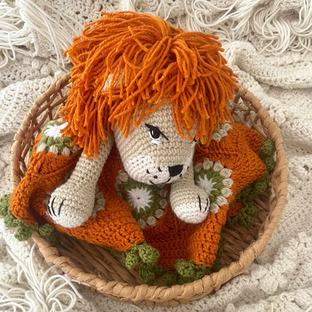 Crochet Lion Snuggle Blanket, Crochet Lion Lovey Blanket