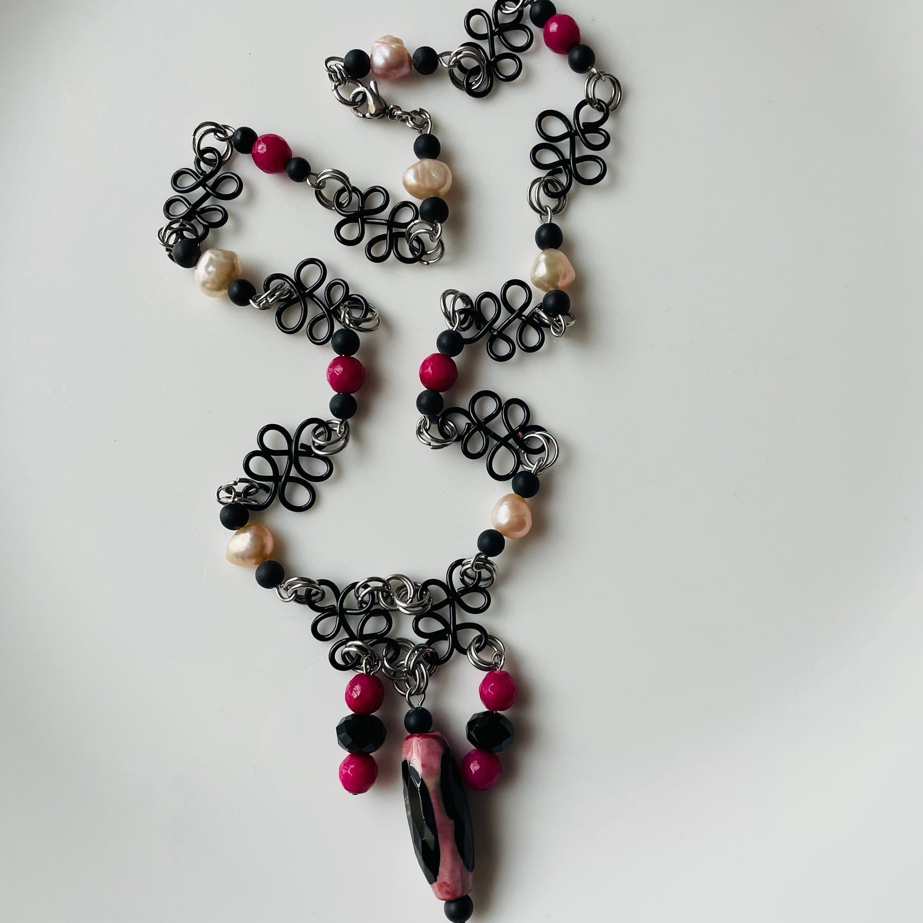 Striking Pink and Black Gemstone, Pearl Necklace