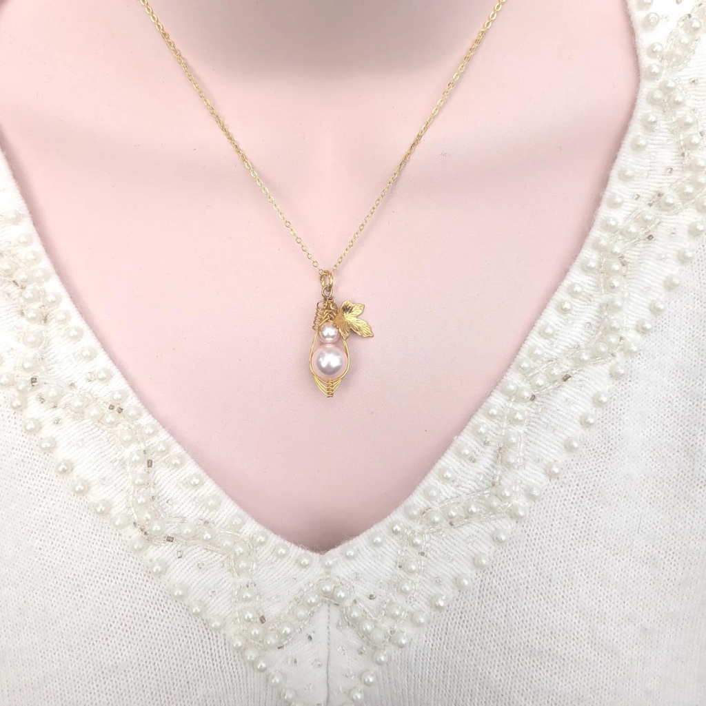 Mother And Daughter Peapod Necklace, Mother And Child Necklace