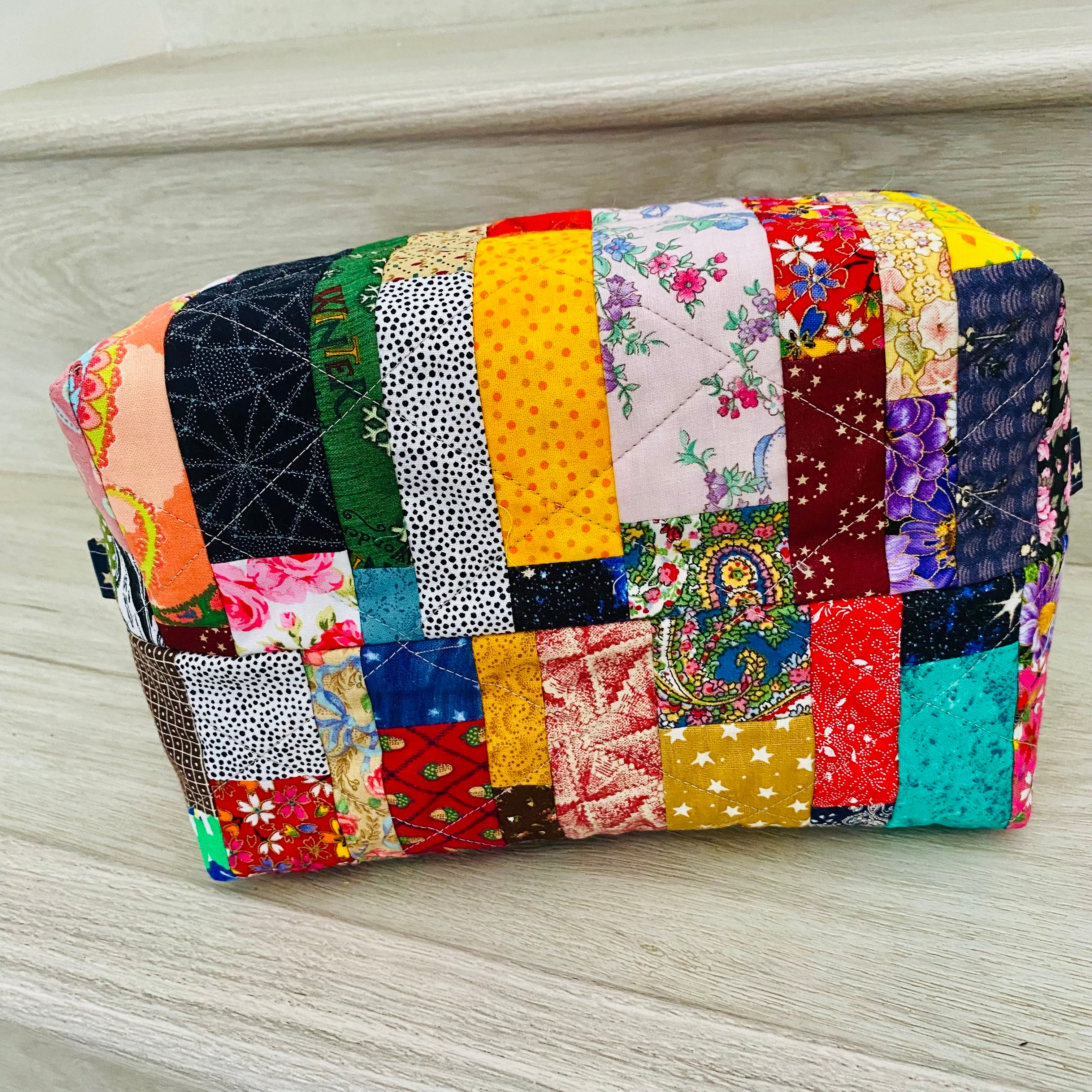 Scrappy Boxy Pouch
