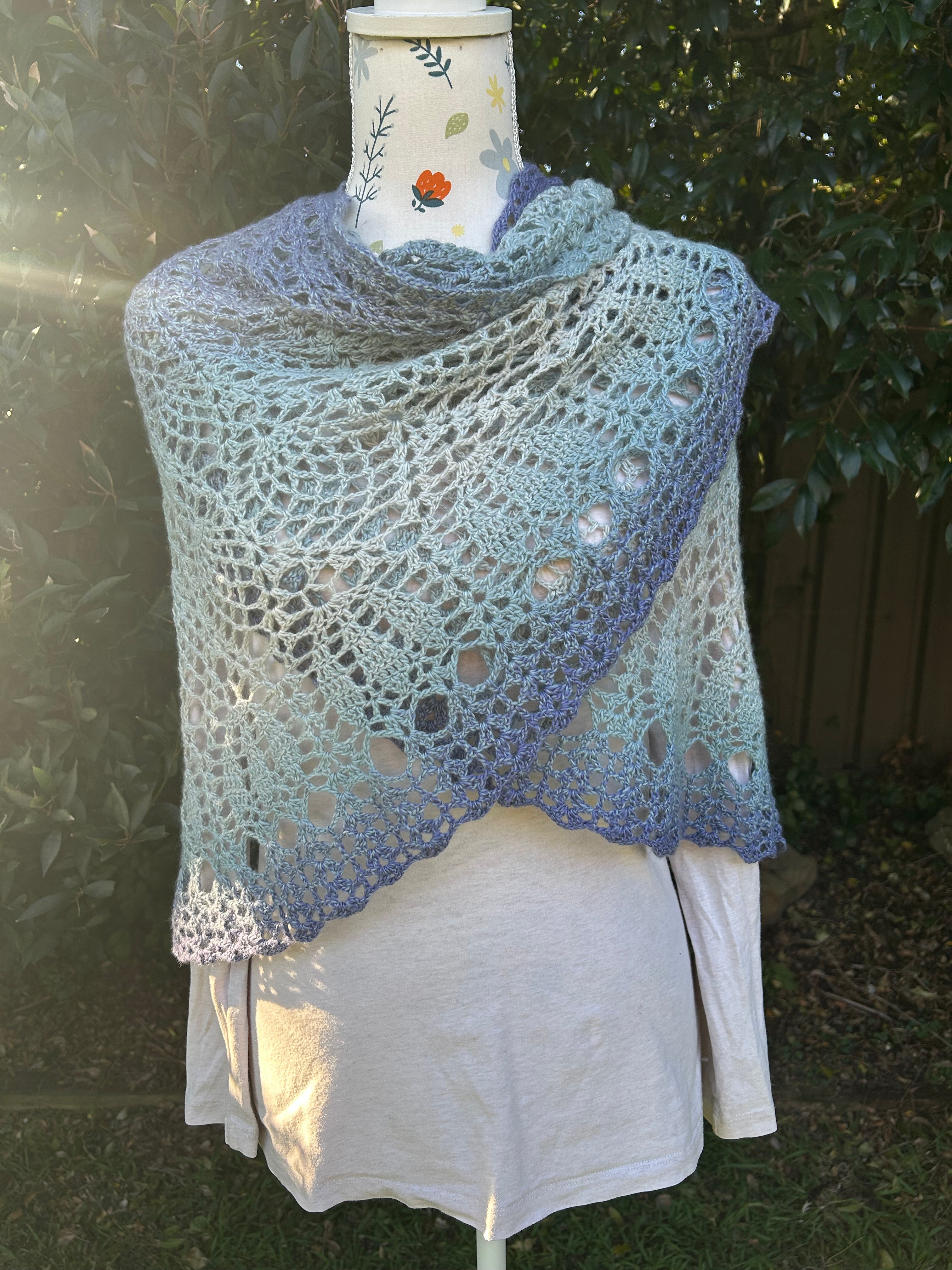 Crochet Lace Shawl Cashmere/Merino
