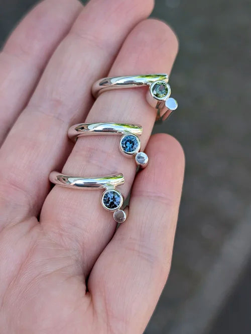 handmade blue Australian sapphire loop ring | engagement ring | dress ring