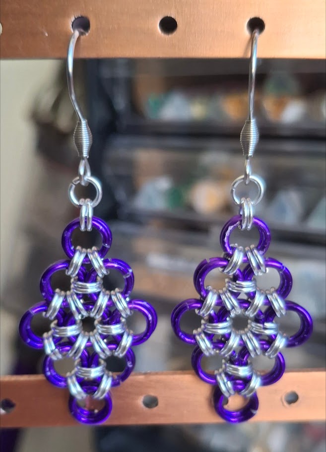 Chain maille drop earrings